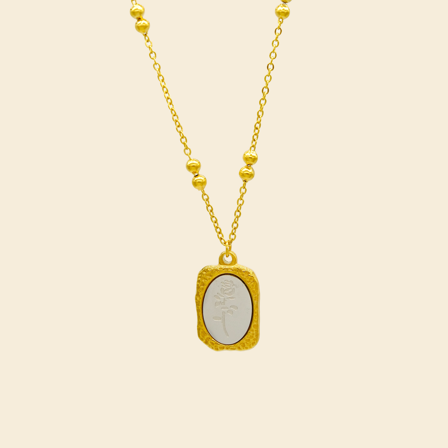 Rose frame Necklace