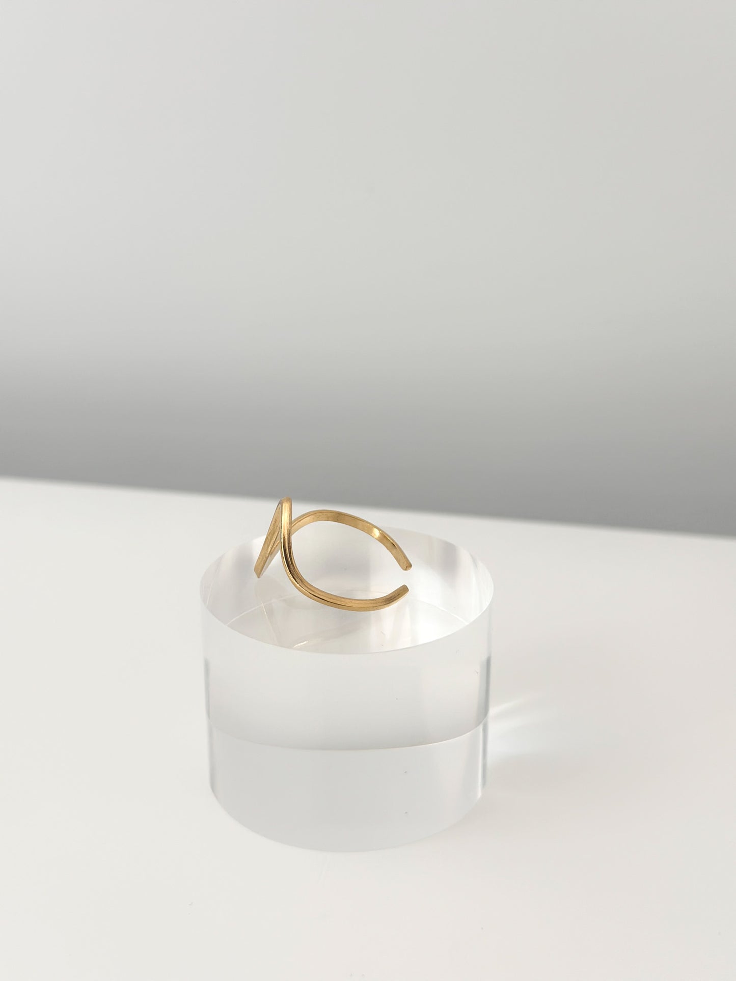 Drift Line Ring