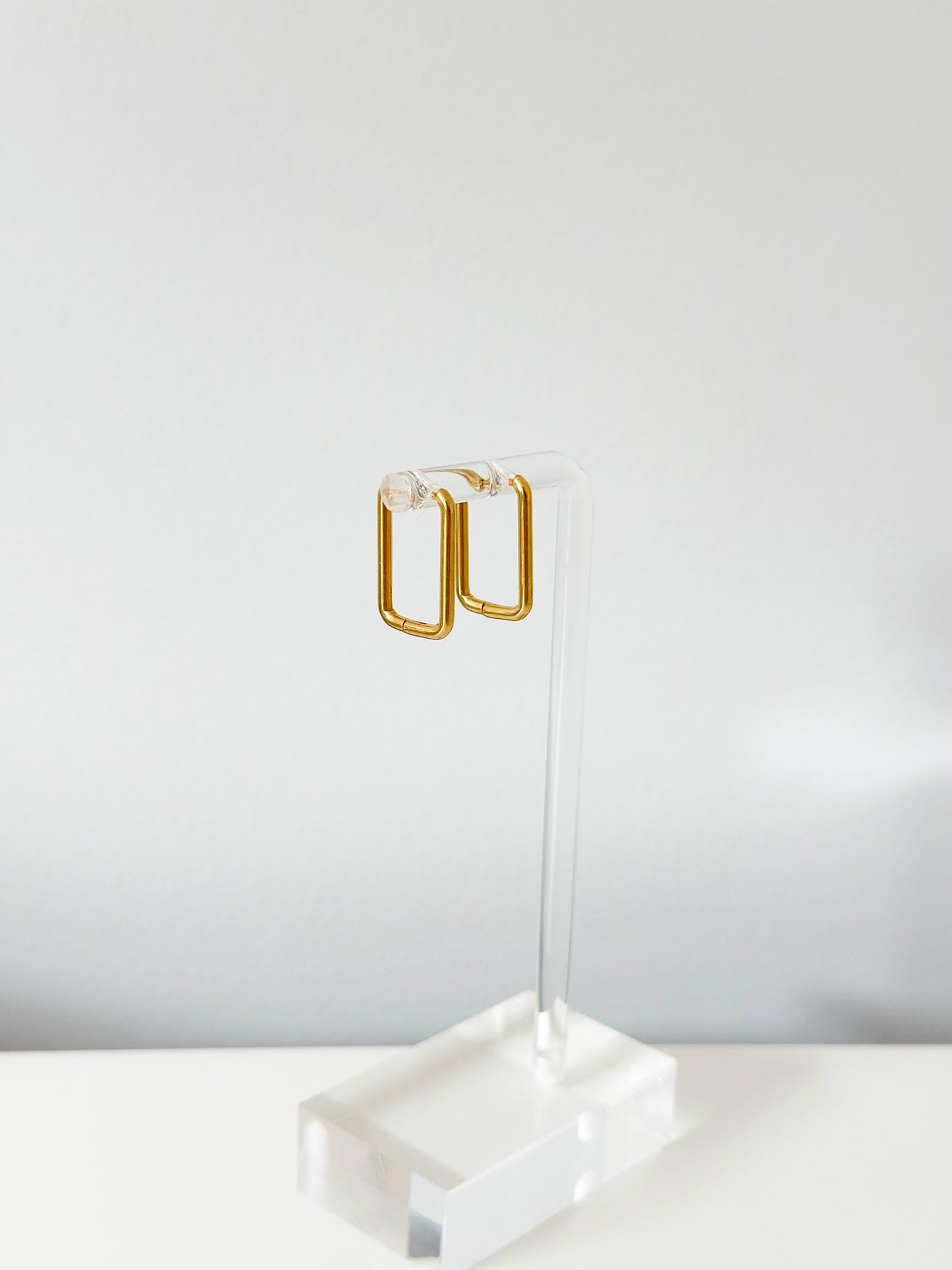 Small Geometric Rectangle Hoops