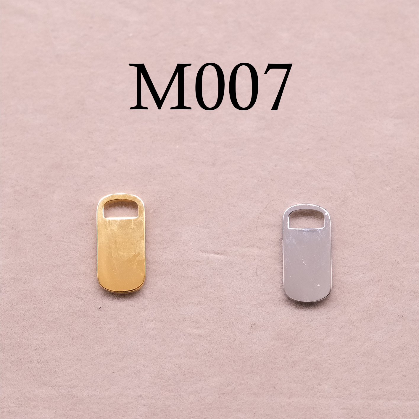 Medium Pendant