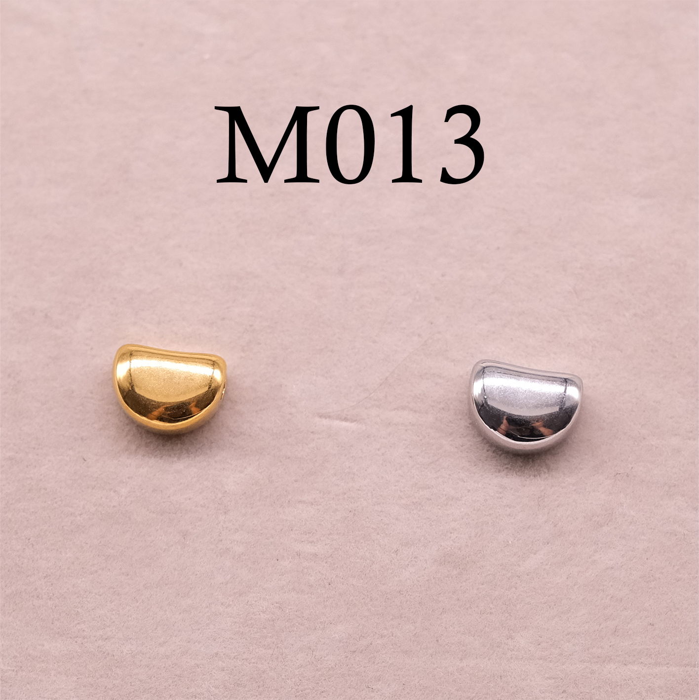 Medium Pendant