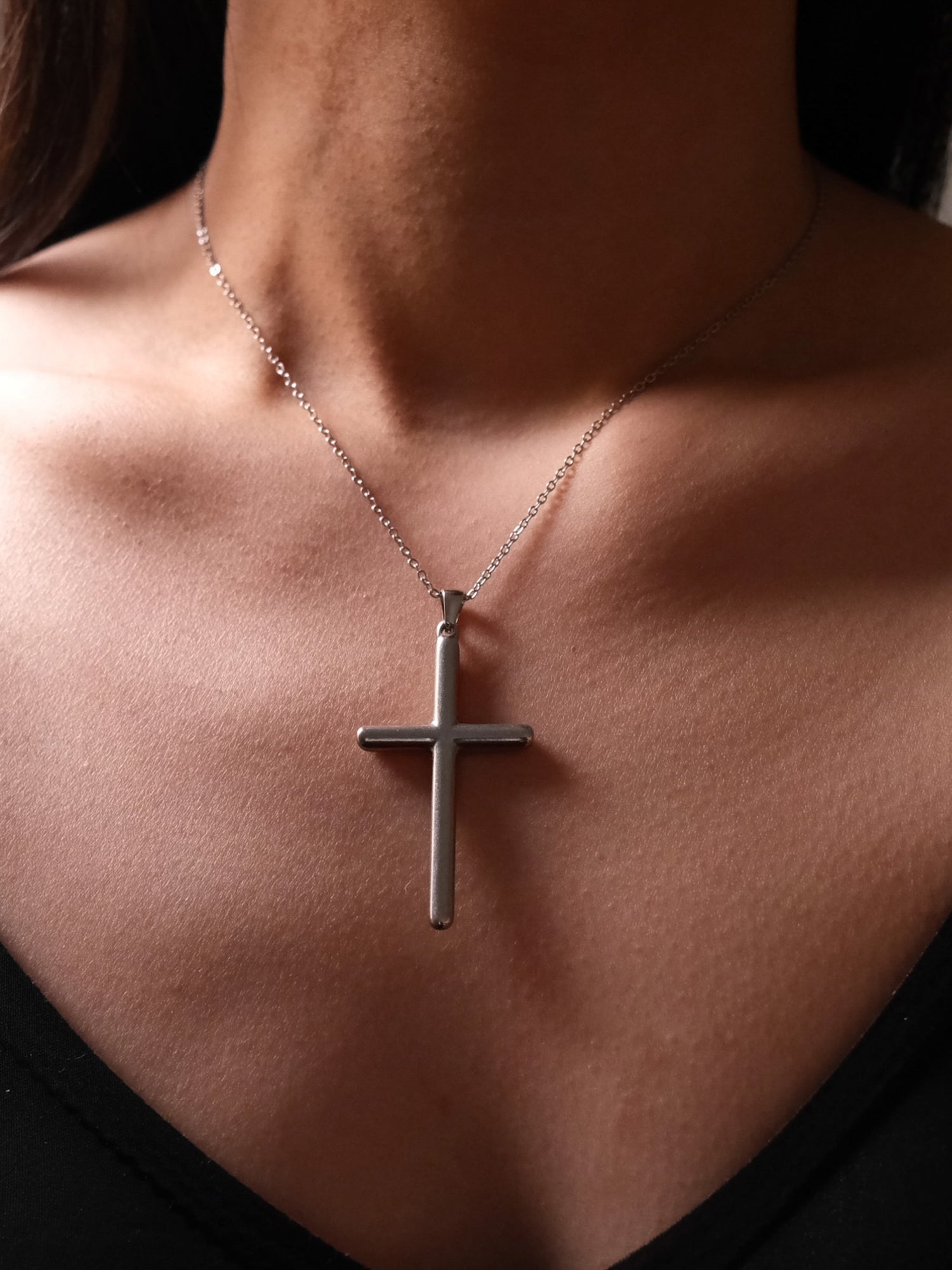 Arden Cross Necklace