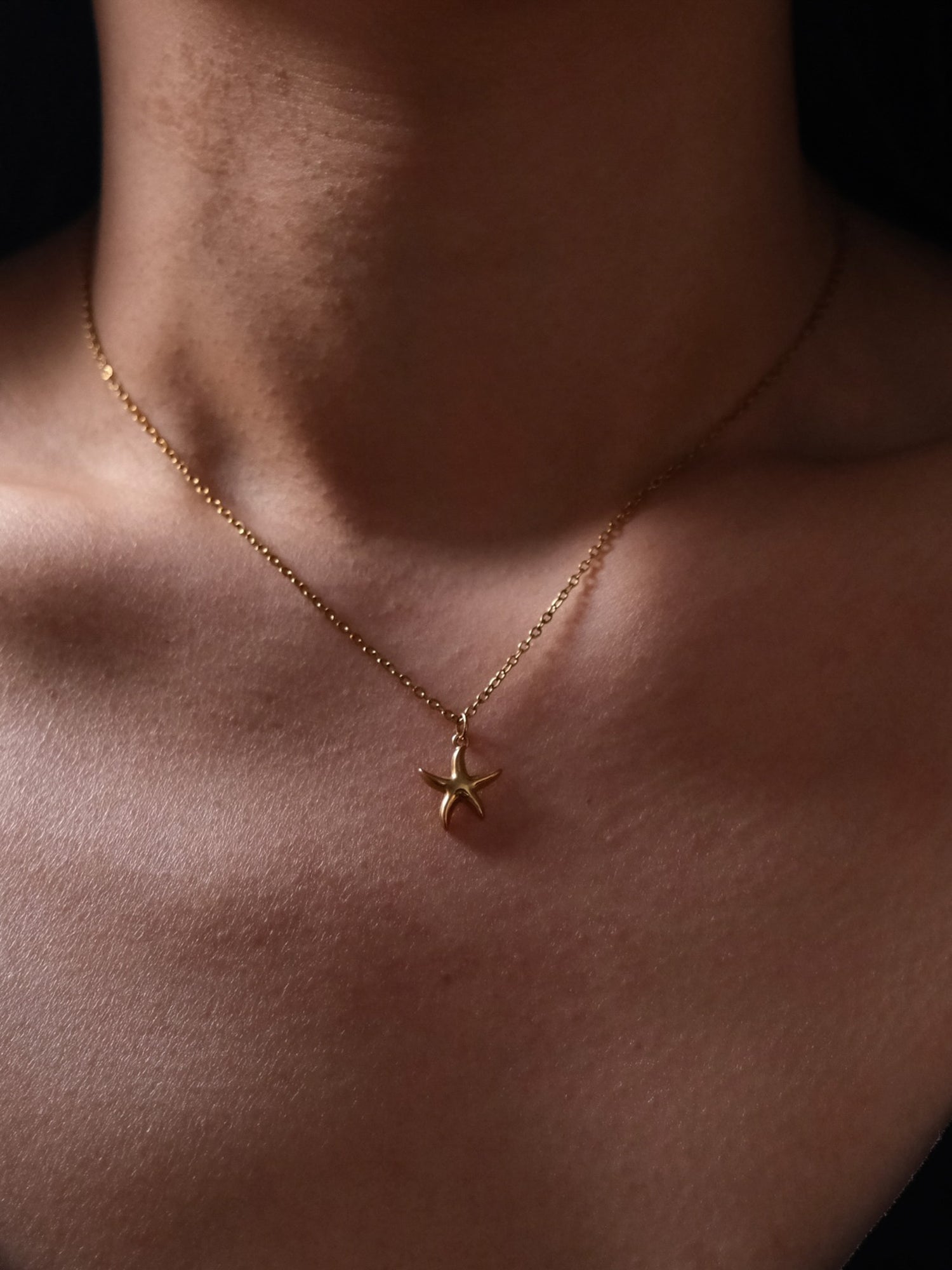 Elestia Starfish Necklace