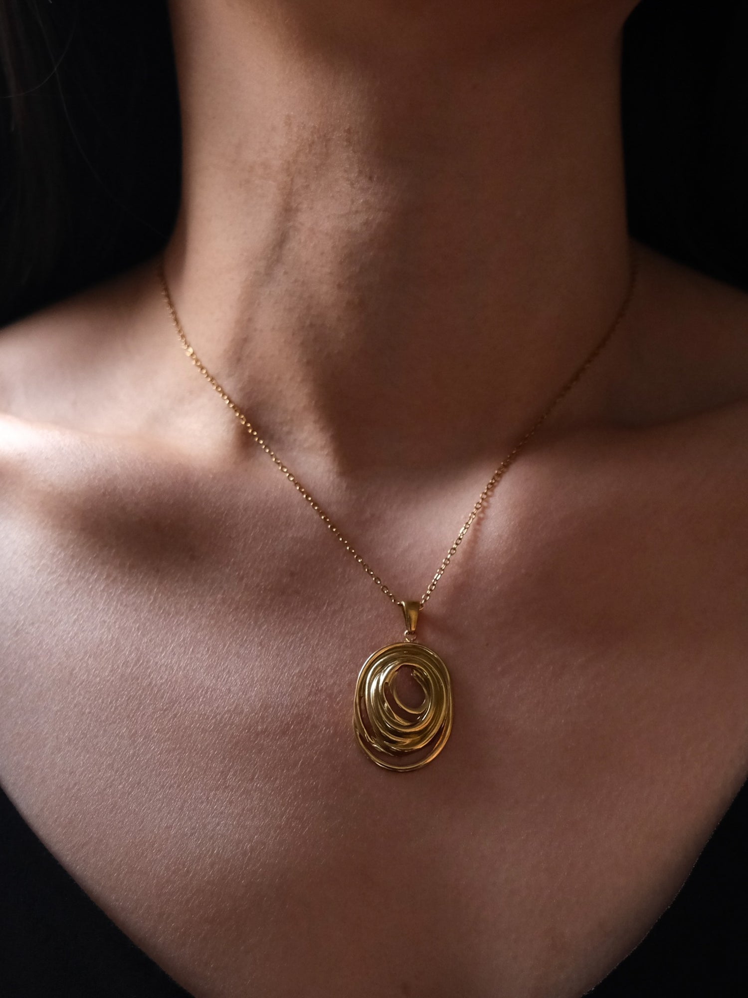 Abstract Oval Spiral Pendant Necklace