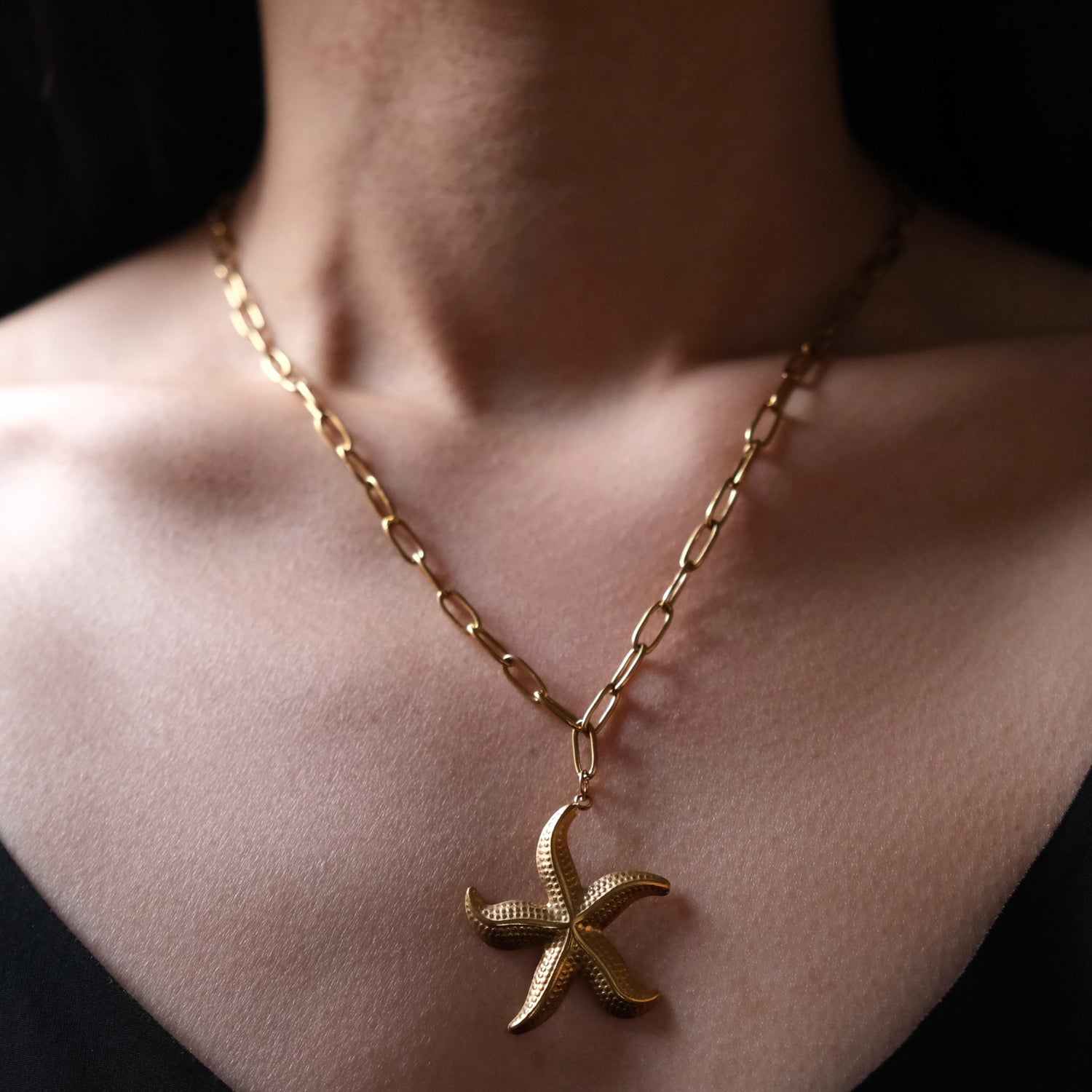 Tidal Majesty Starfish Necklace