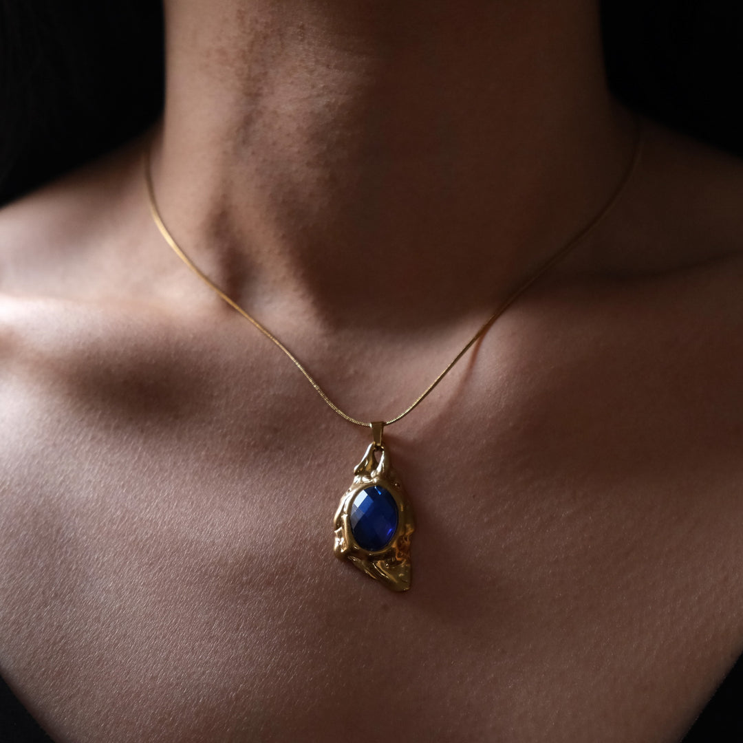 Luna Glow Necklace