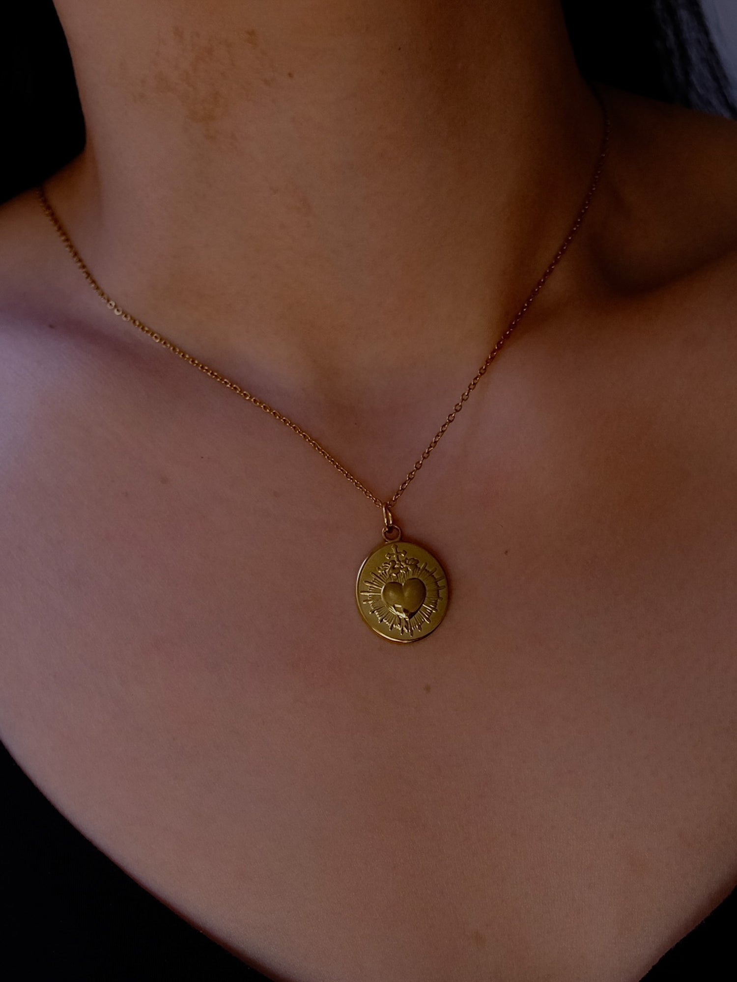 Lovel Necklace