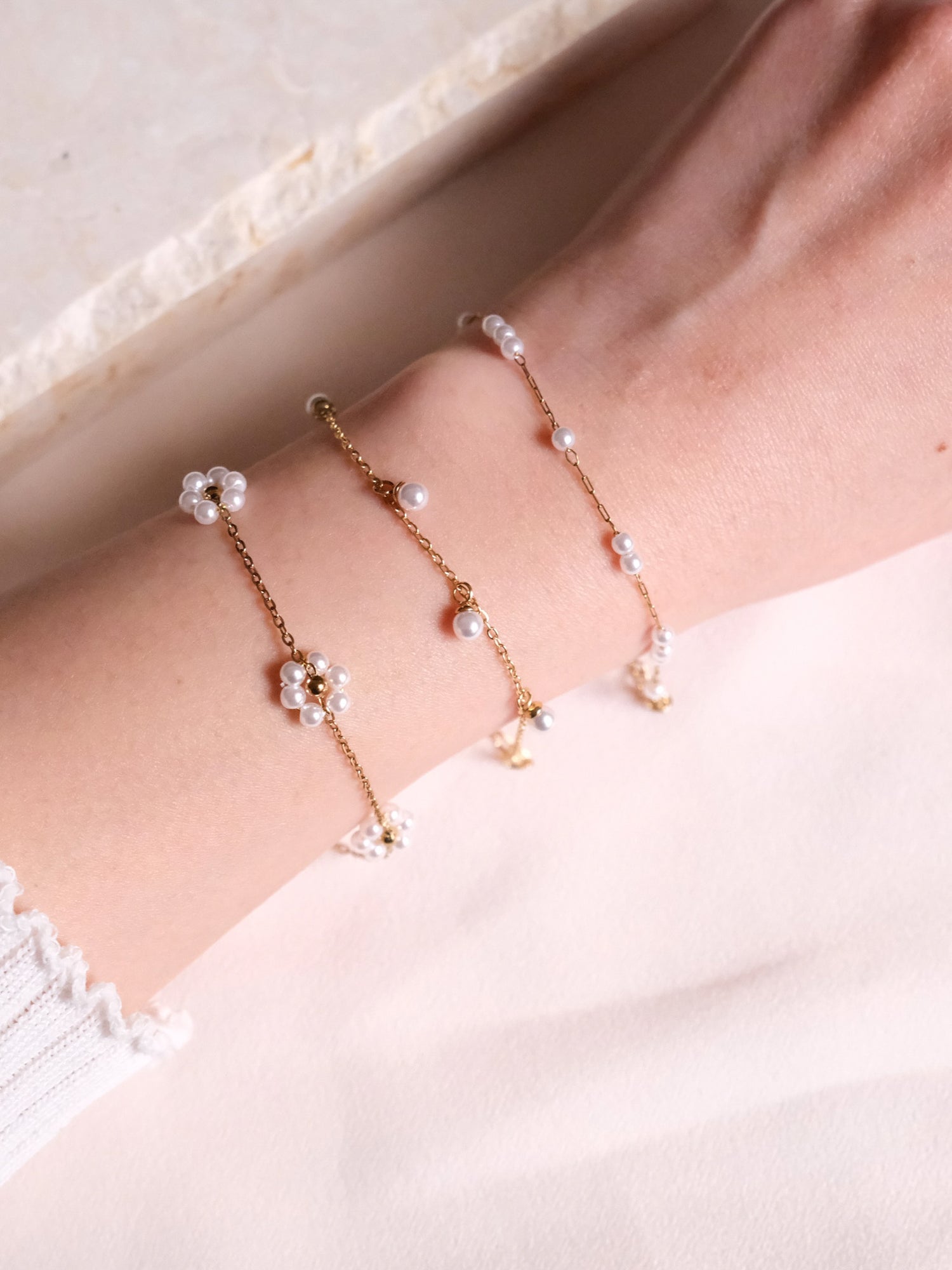 Petite Pearl Blossom Chain Bracelet