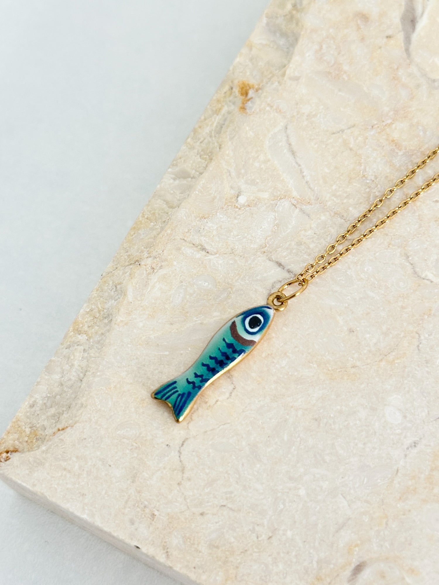 Azure Reef Fish Necklace (Turquoise)