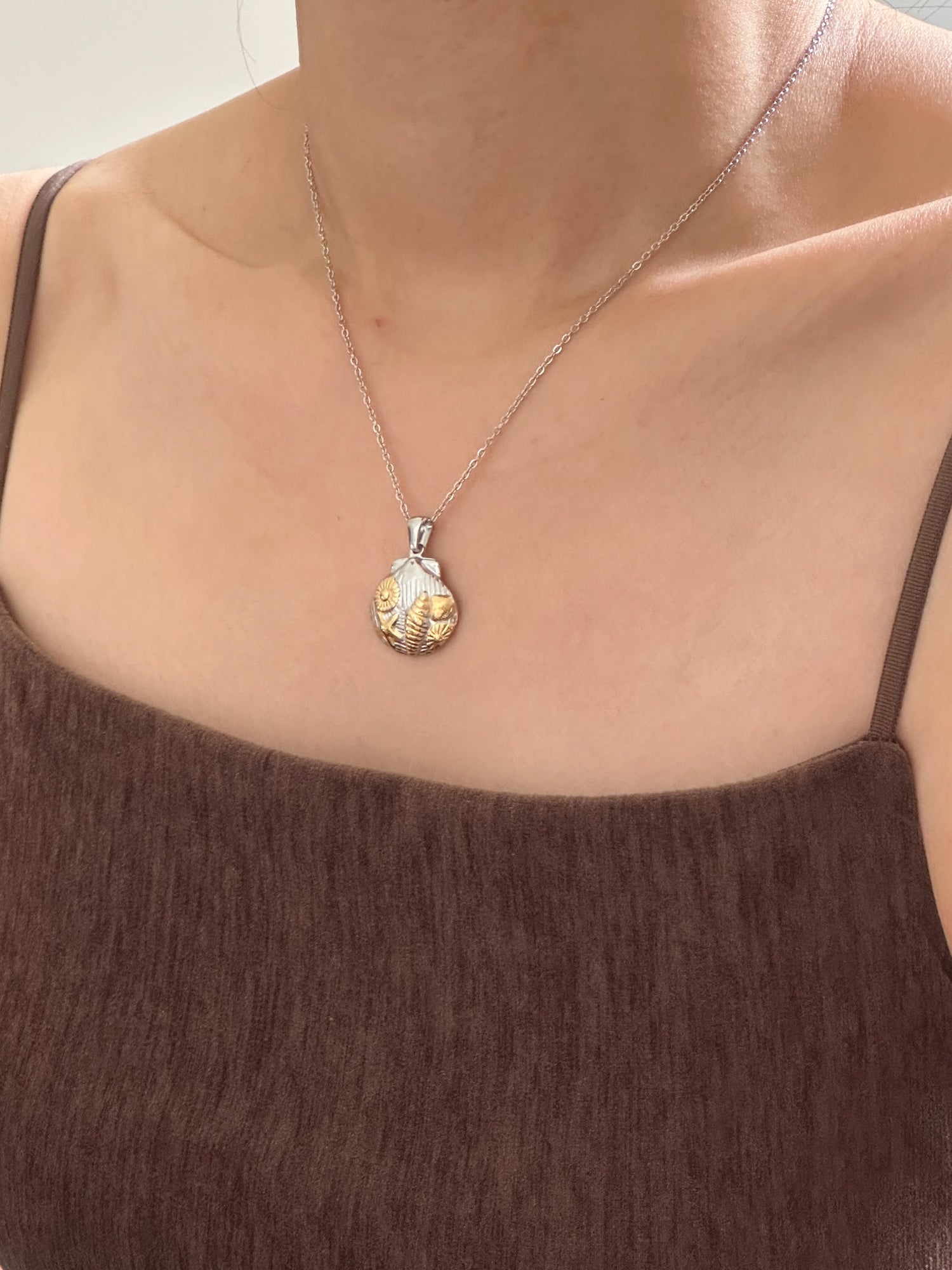 Oceania Shell Mixed-Metal Necklace