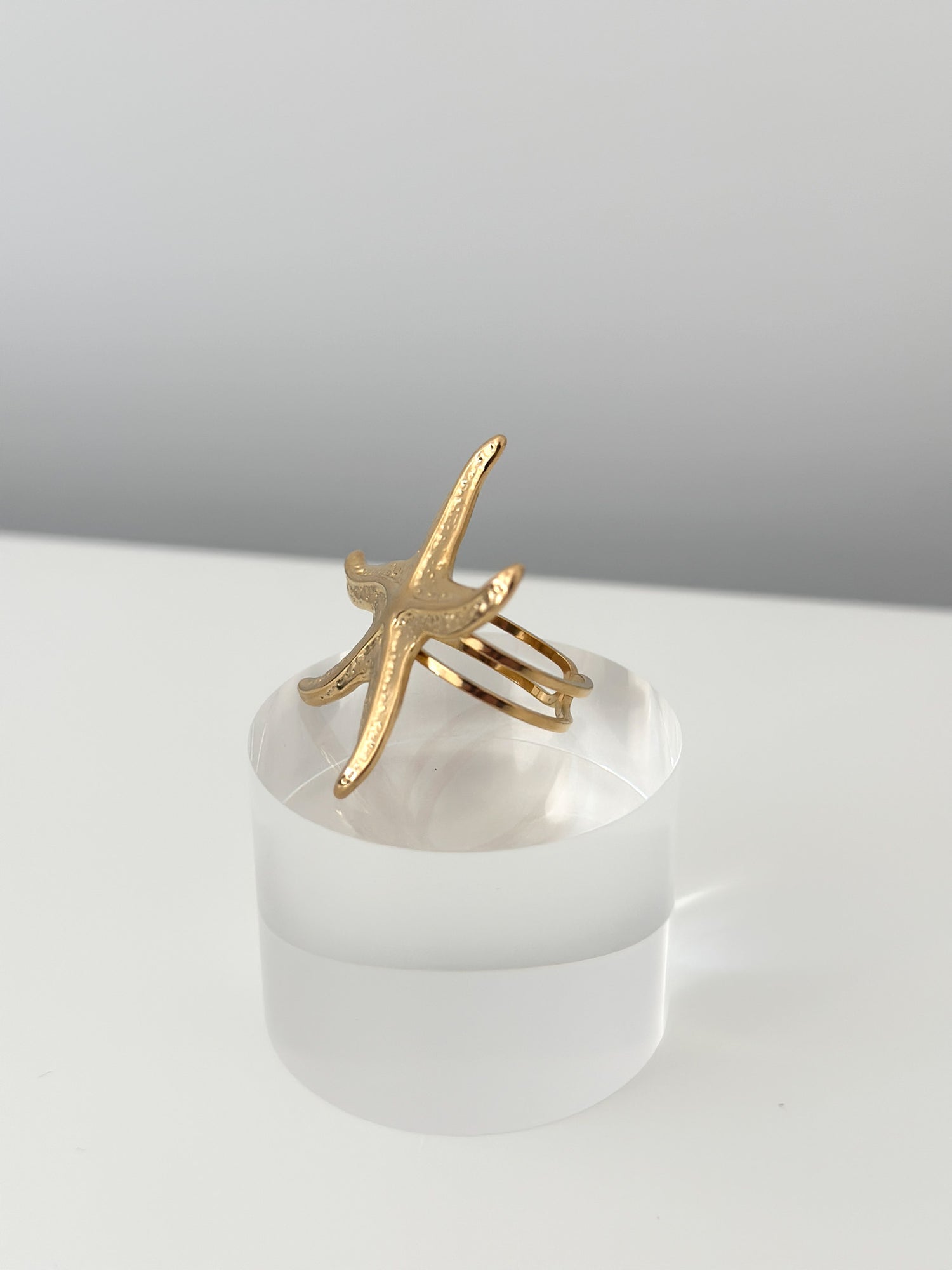 Sunlit Starfish Ring