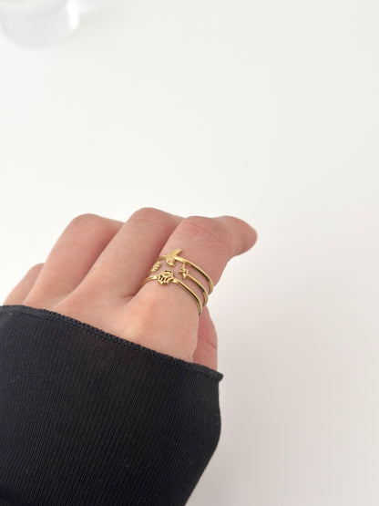 Breeze Curve Ring