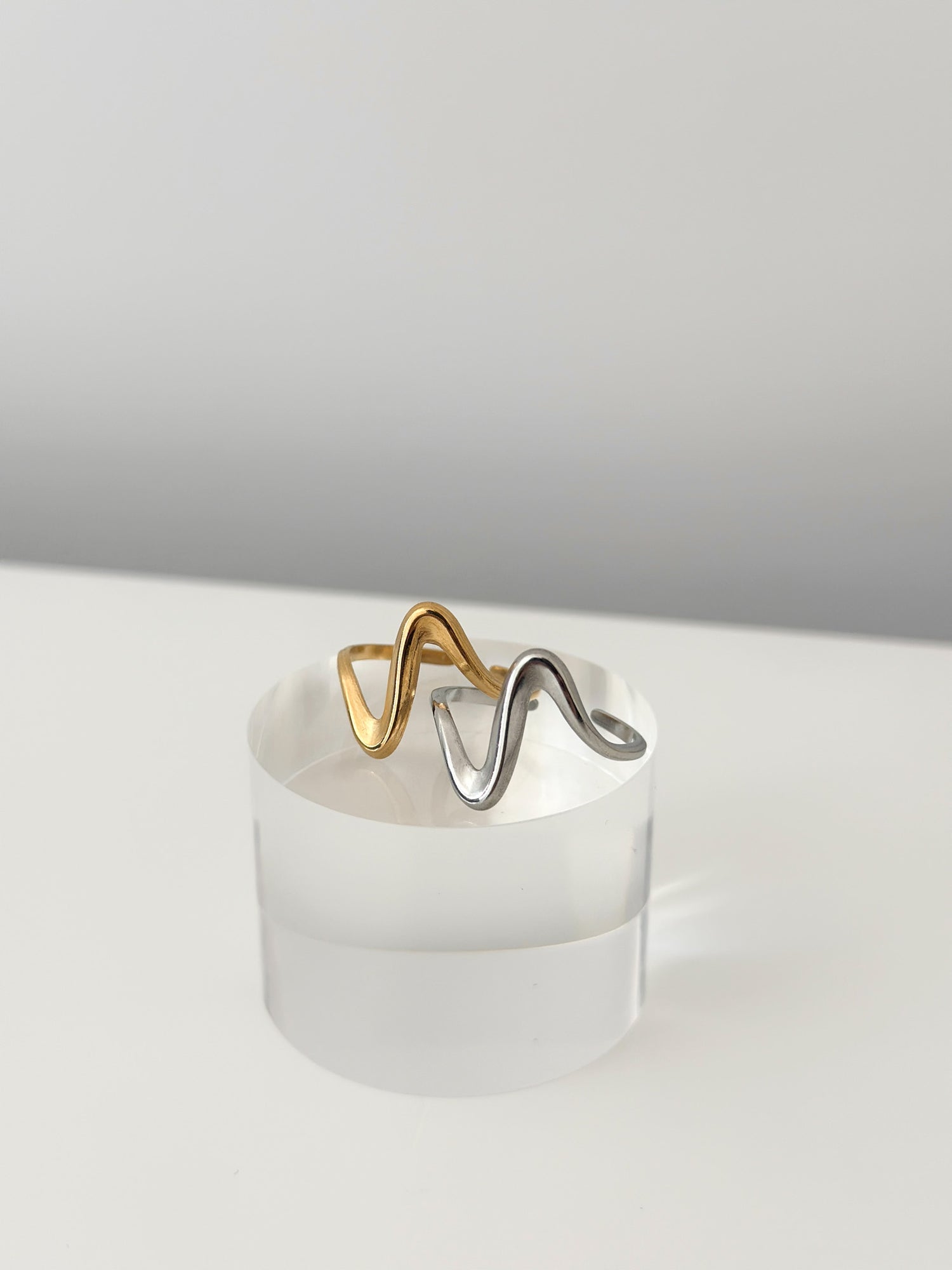 Drift Line Ring