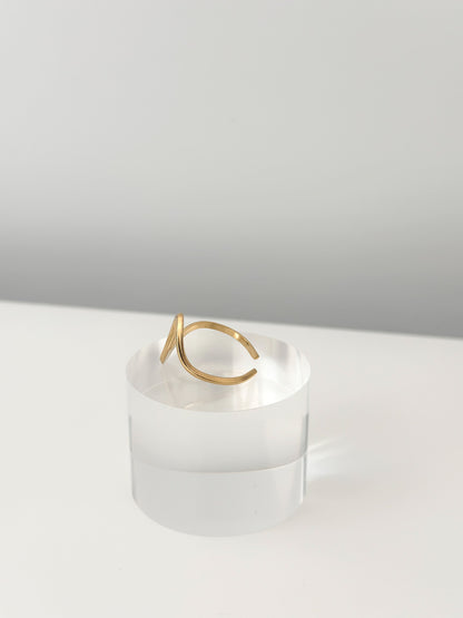 Drift Line Ring