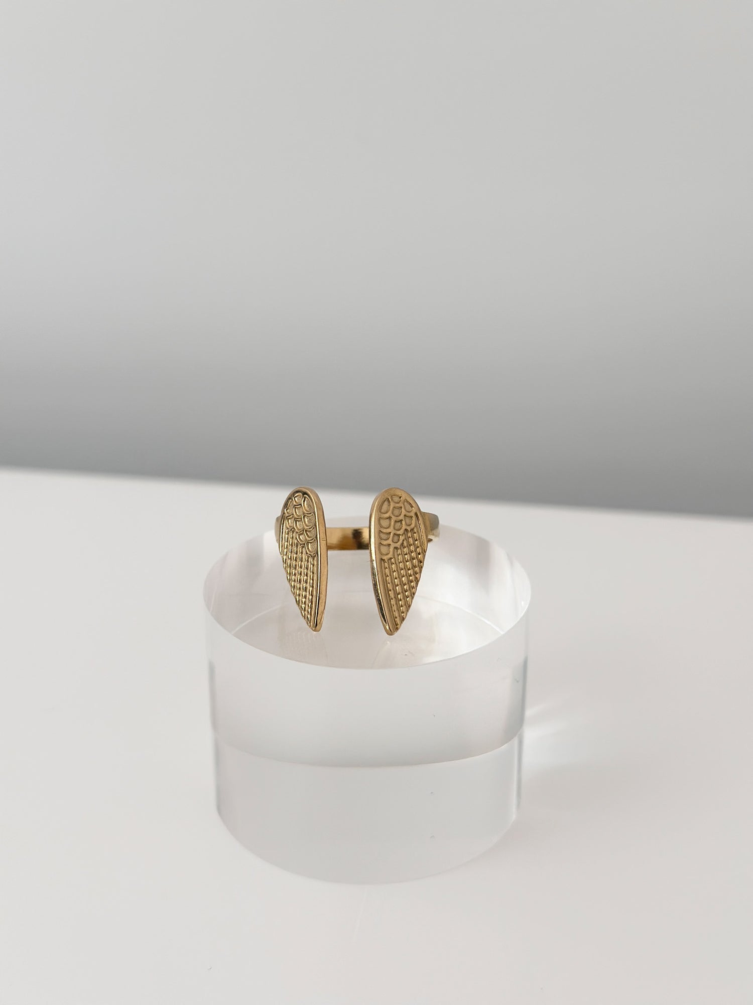 Wing Whisper Ring