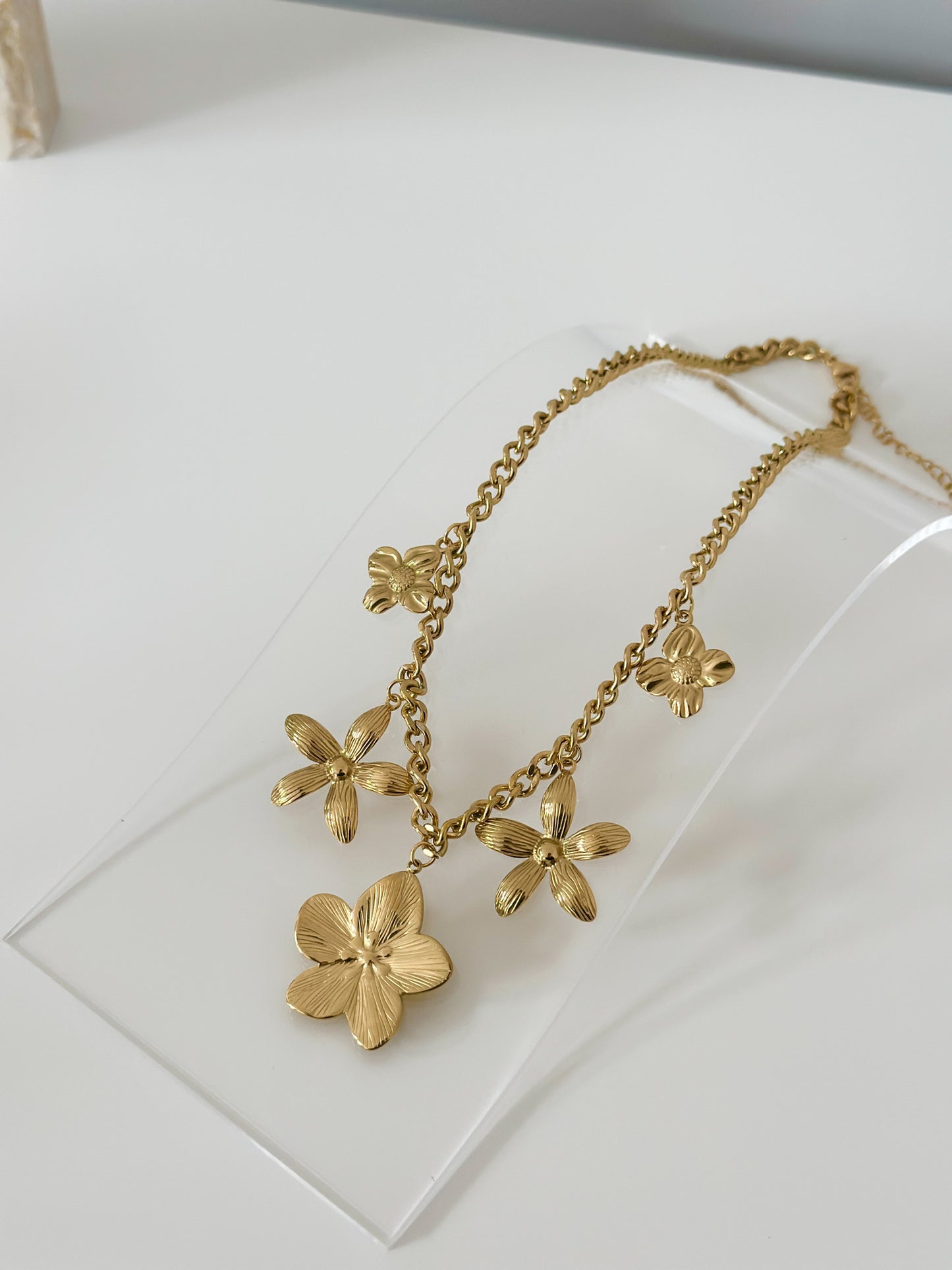 Golden Bloom Necklace