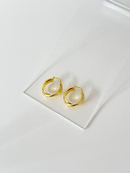 Small Classic Round Hoops