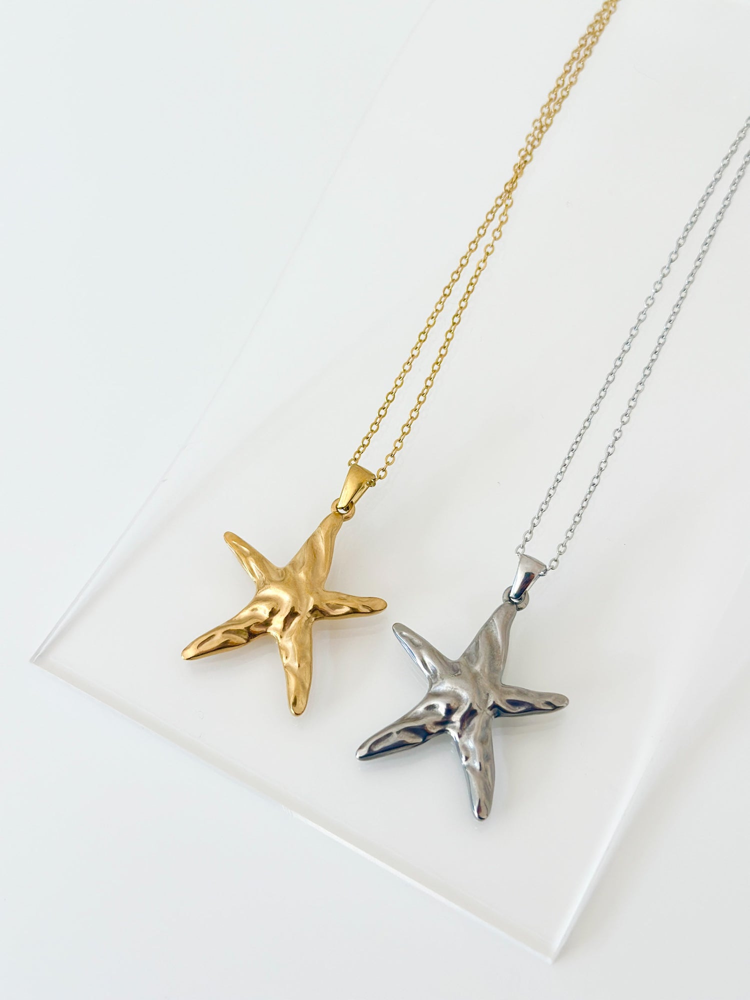 Textured Starfish Pendant Necklace