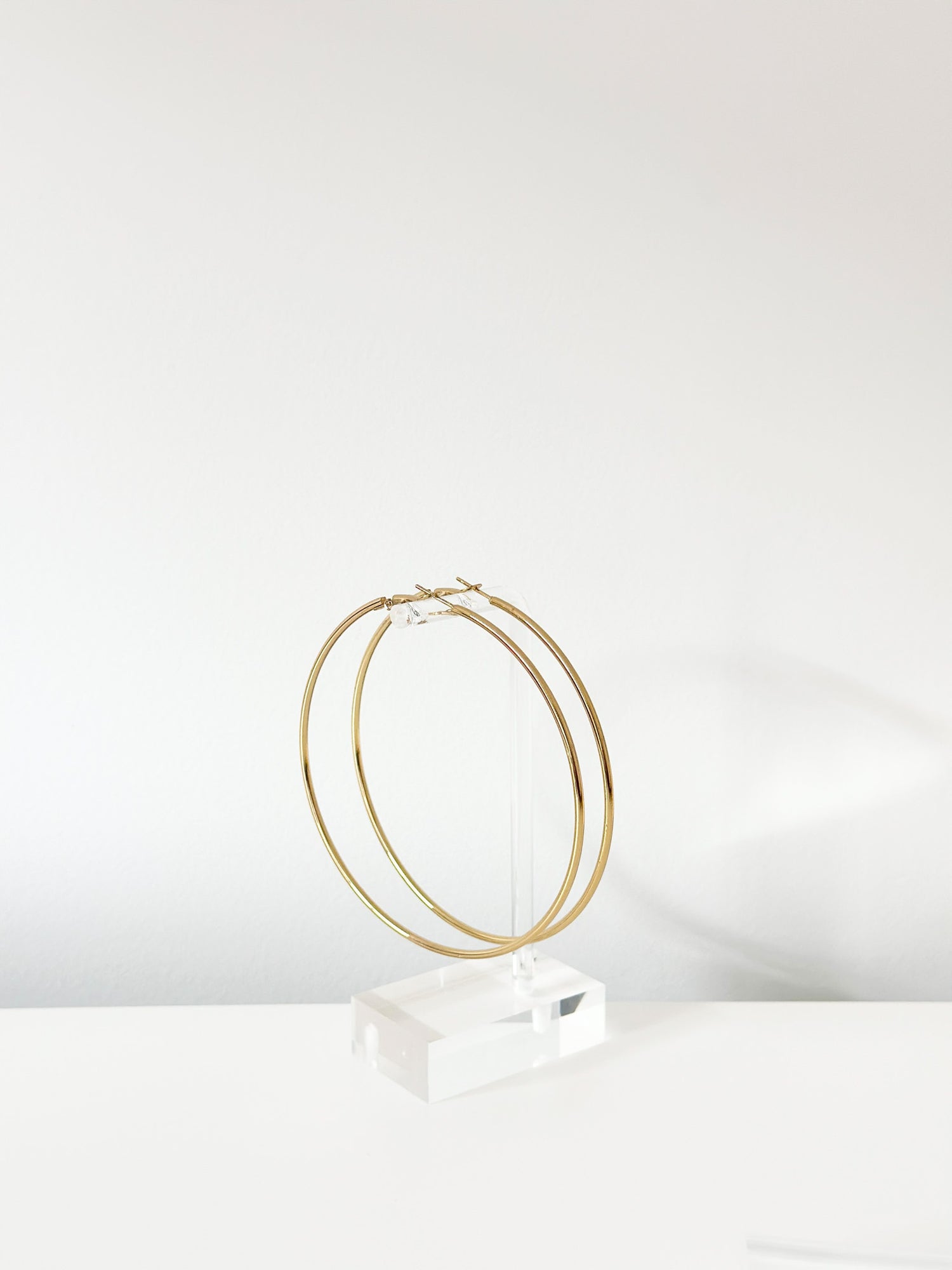 Gold Mira Classic hoops