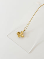 Abstract Teardrop Pendant Necklace - Jas | Gold & silver necklace - Jas | Perfect On You