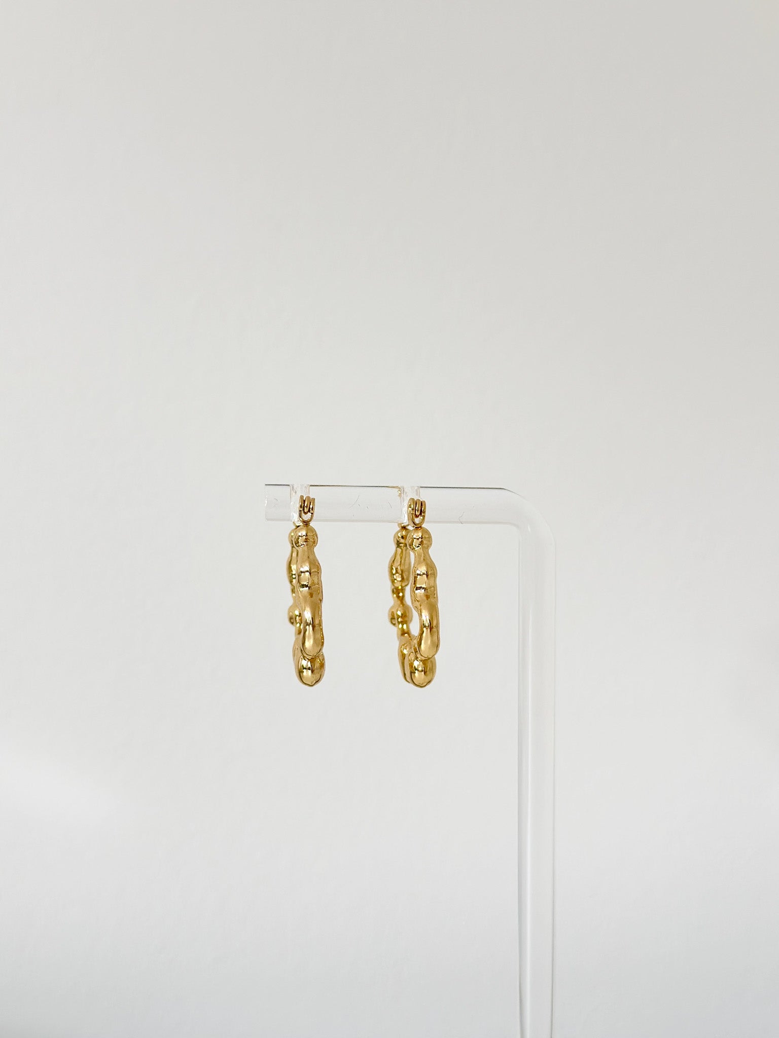 ABubble Twist - Jas | Hoop Earrings - Jas | Perfect On You