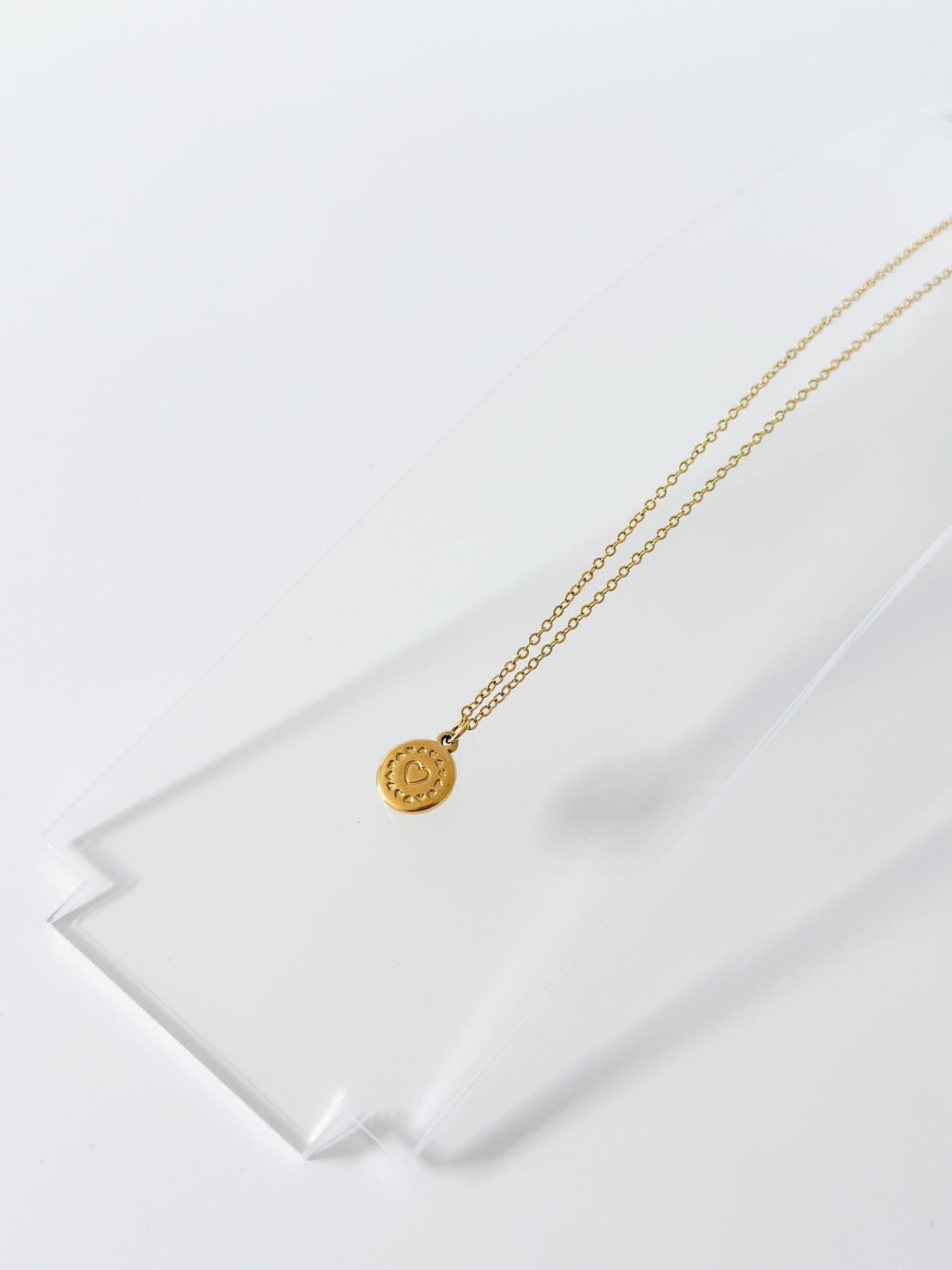 Amelia Necklace - Jas | Gold necklace - Jas | Perfect On You