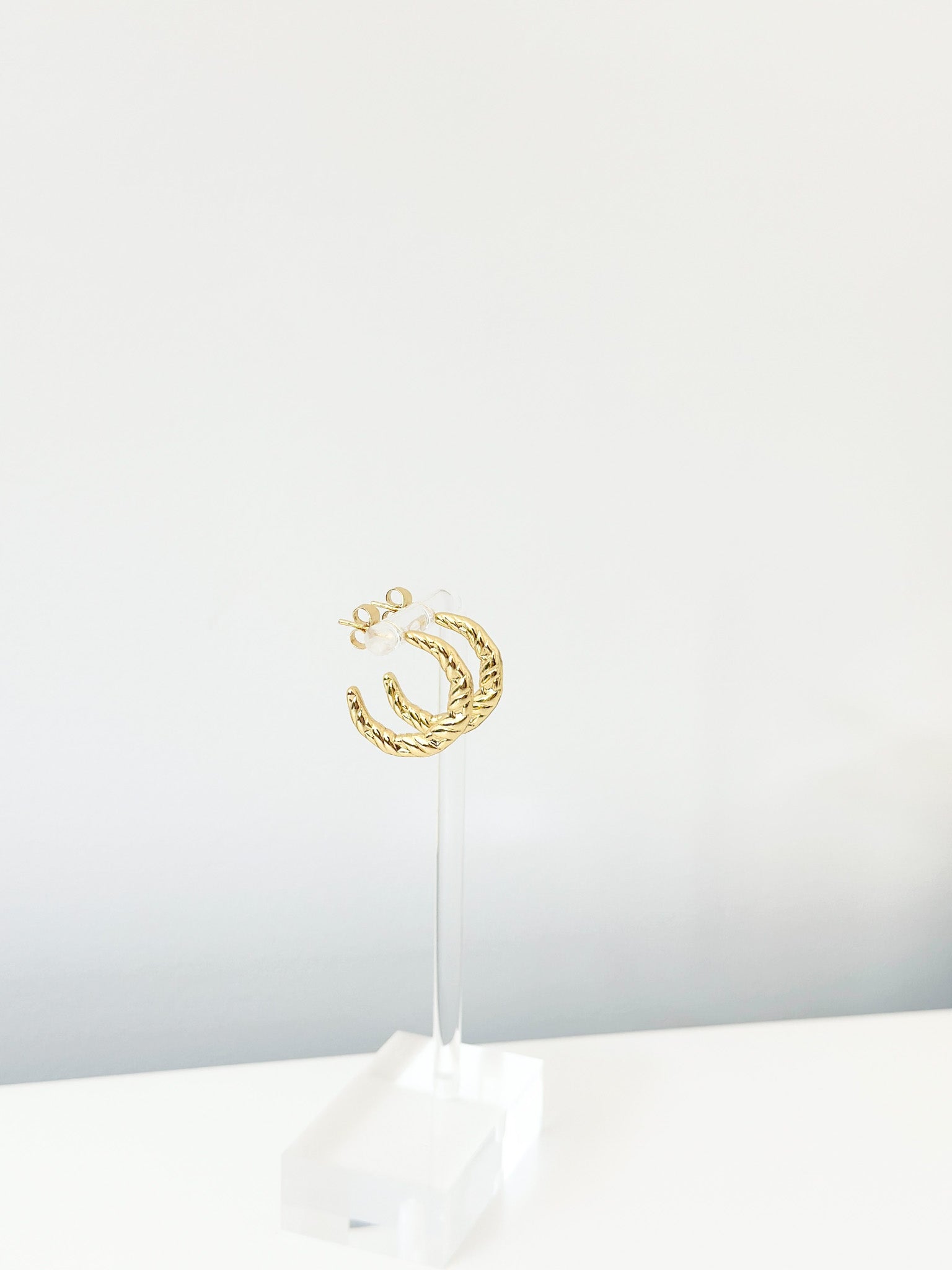 Arlo Croissant Hoops - Jas | Hoop Earrings - Jas | Perfect On You