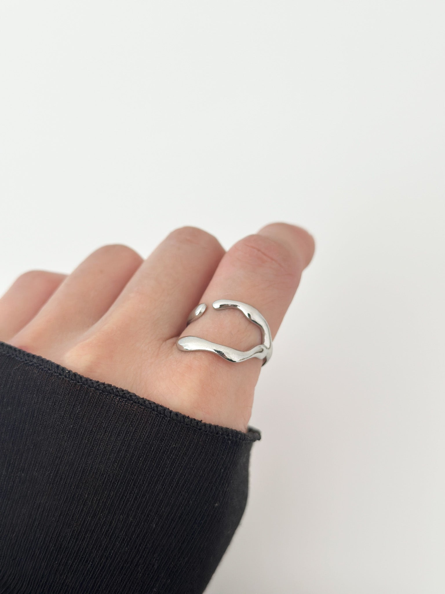 Bound Soul Ring - JAS | Silver ring - Jas | Perfect On You