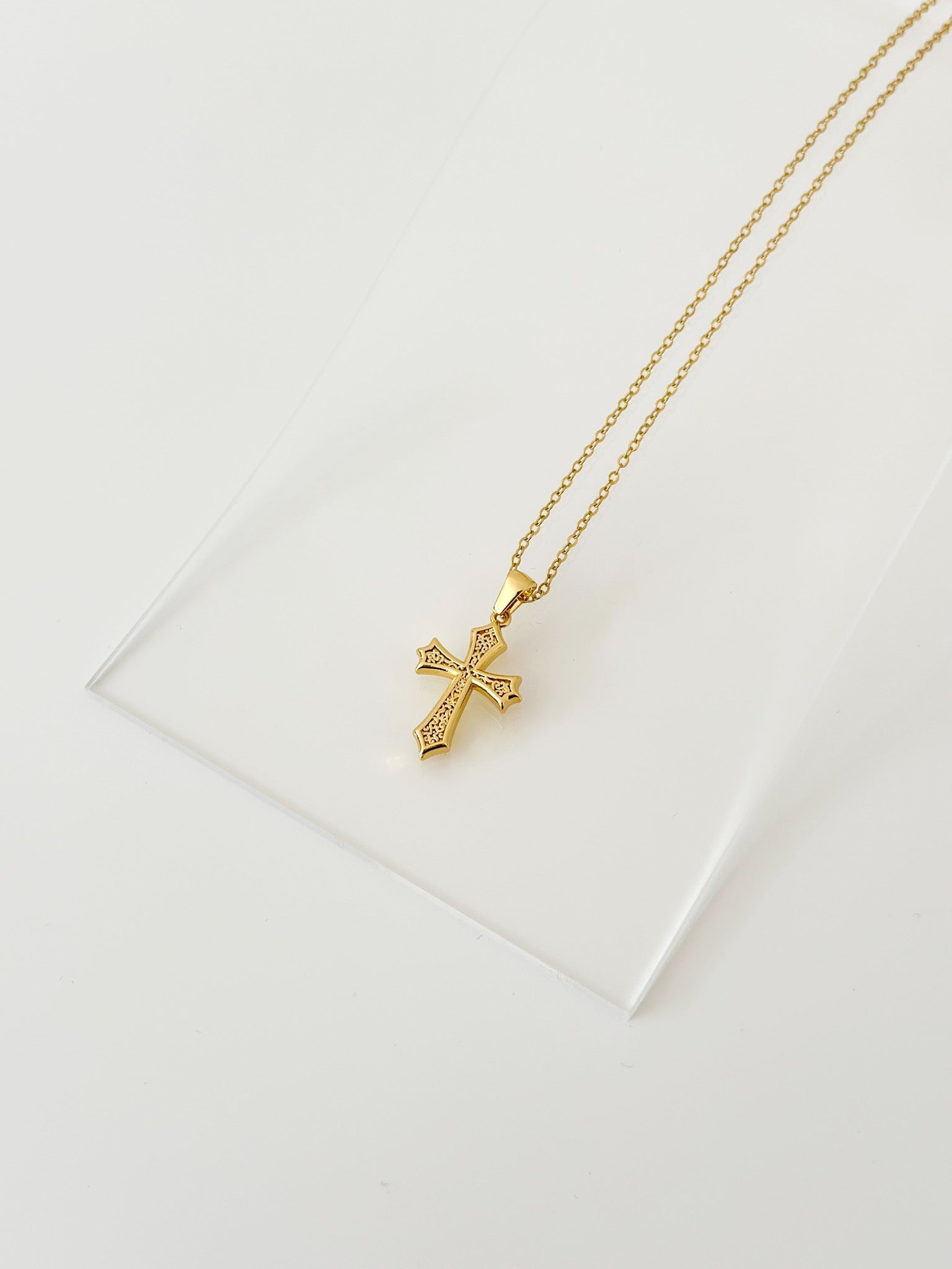 Celeste Cross Necklace - Jas | Gold necklace - Jas | Perfect On You