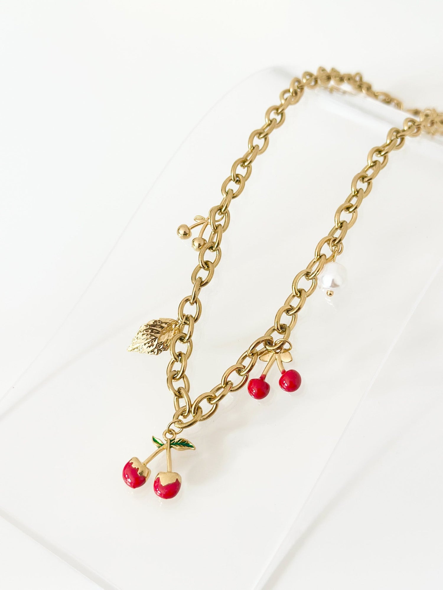 Cherry Charm Chain - JAS | Gold necklace - Jas | Perfect On You