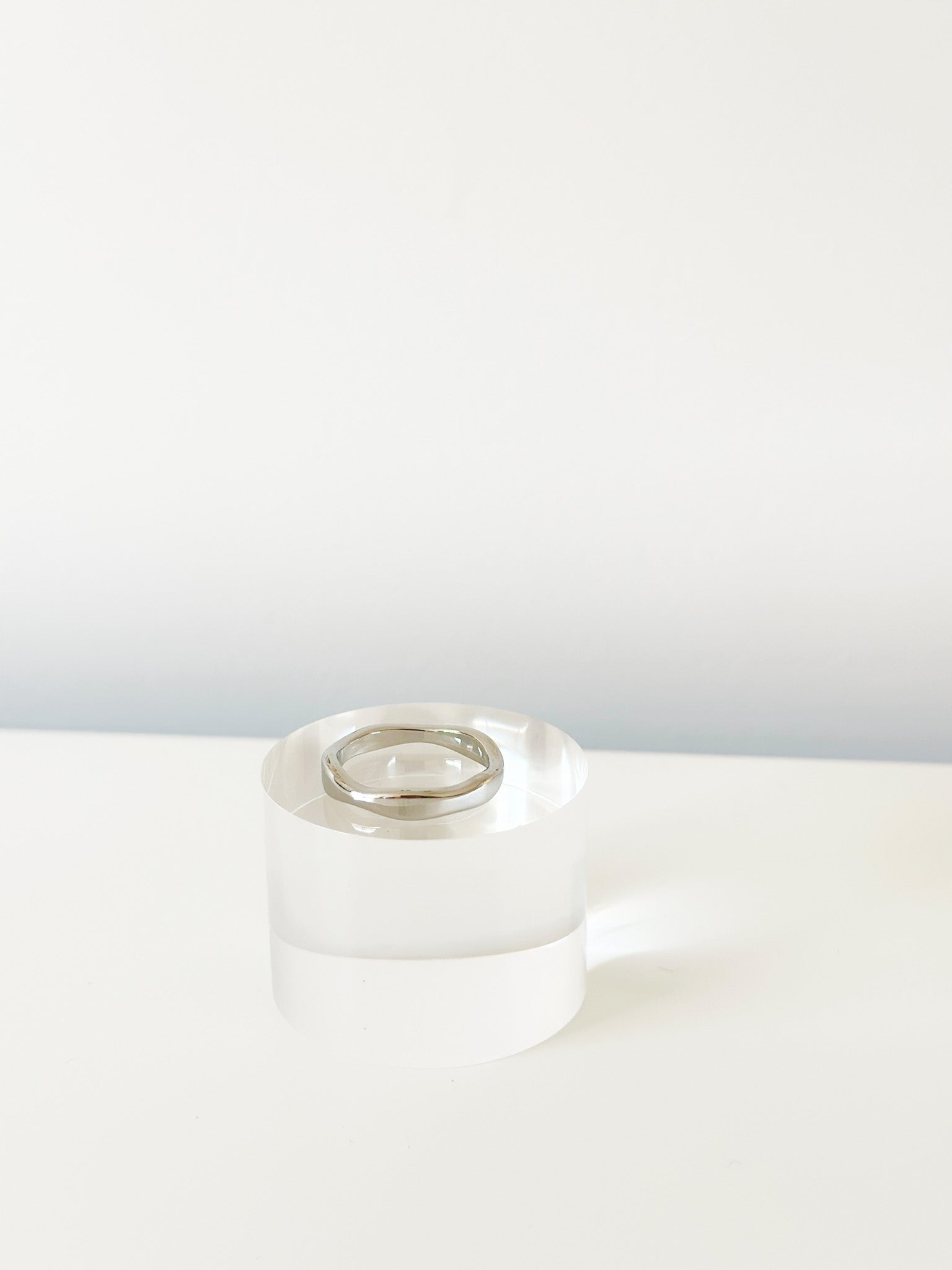 Classic wave band - Jas | Gold & silver ring - Jas | Perfect On You