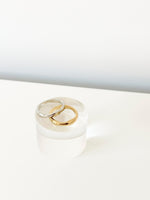 Classic wave band - Jas | Gold & silver ring - Jas | Perfect On You