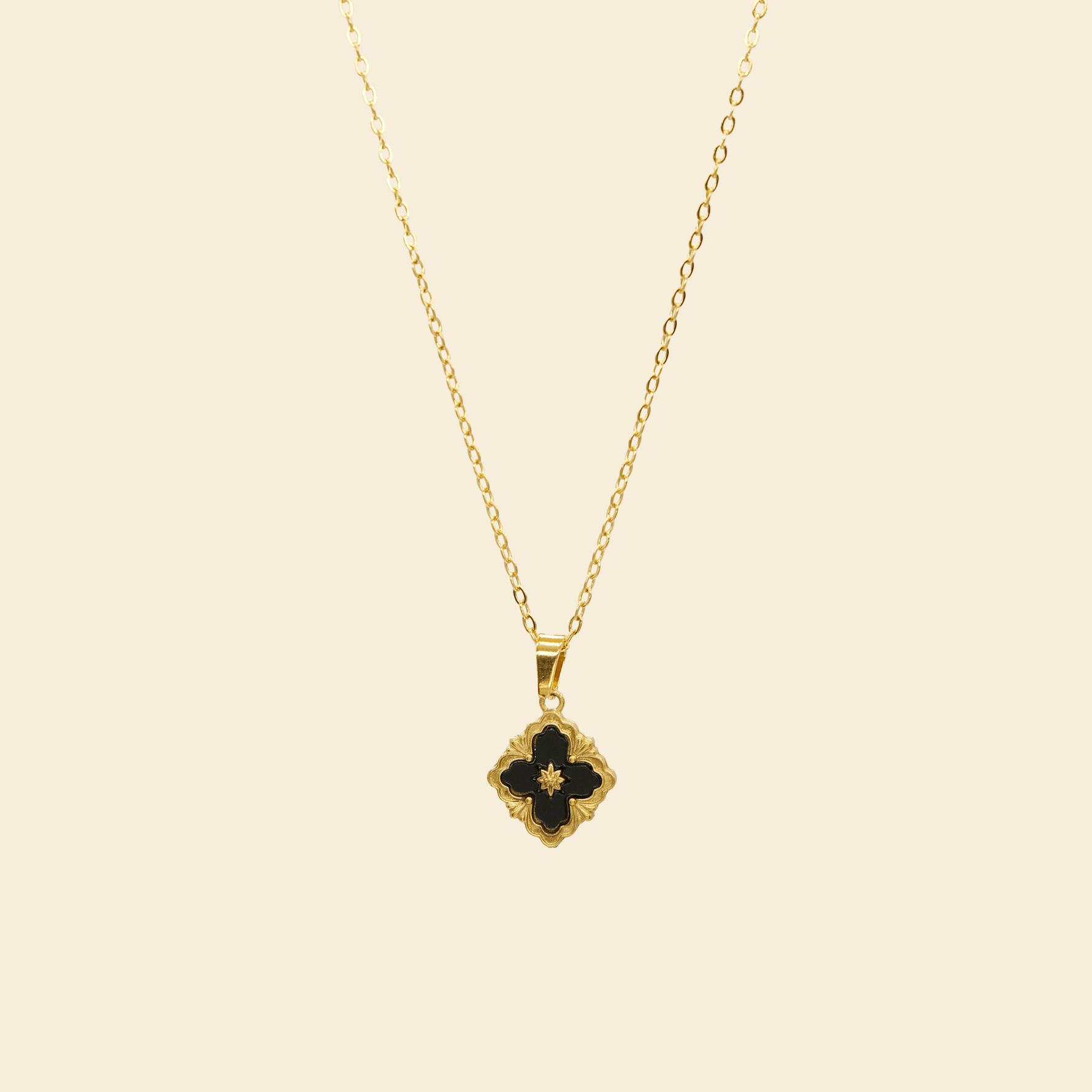 Clover Necklace - JAS - Jas | Perfect On You