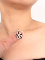 Crimson Petal - JAS | Silver necklace - Jas | Perfect On You