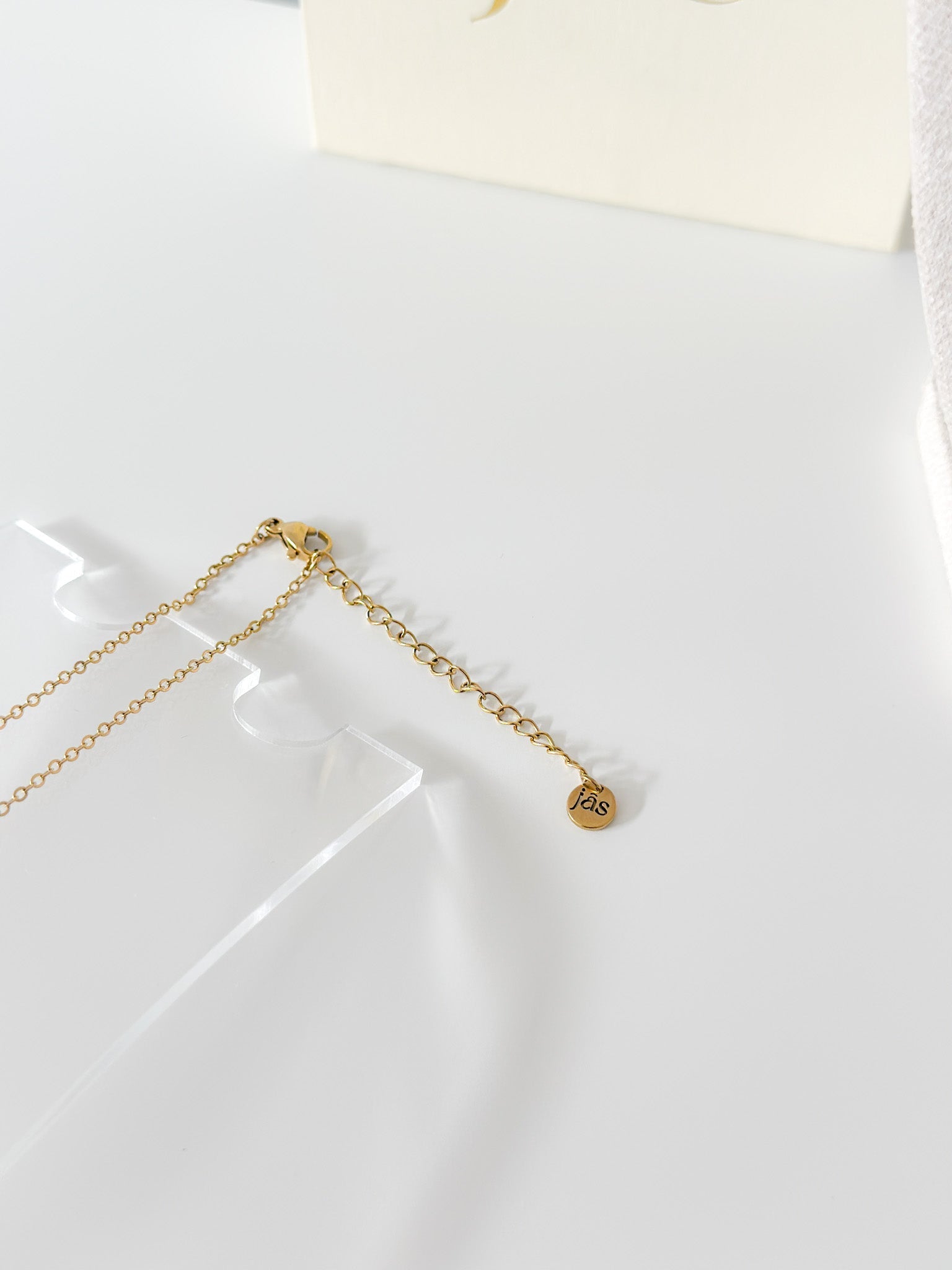 Devil Eye Necklace - Jas | Gold necklace - Jas | Perfect On You