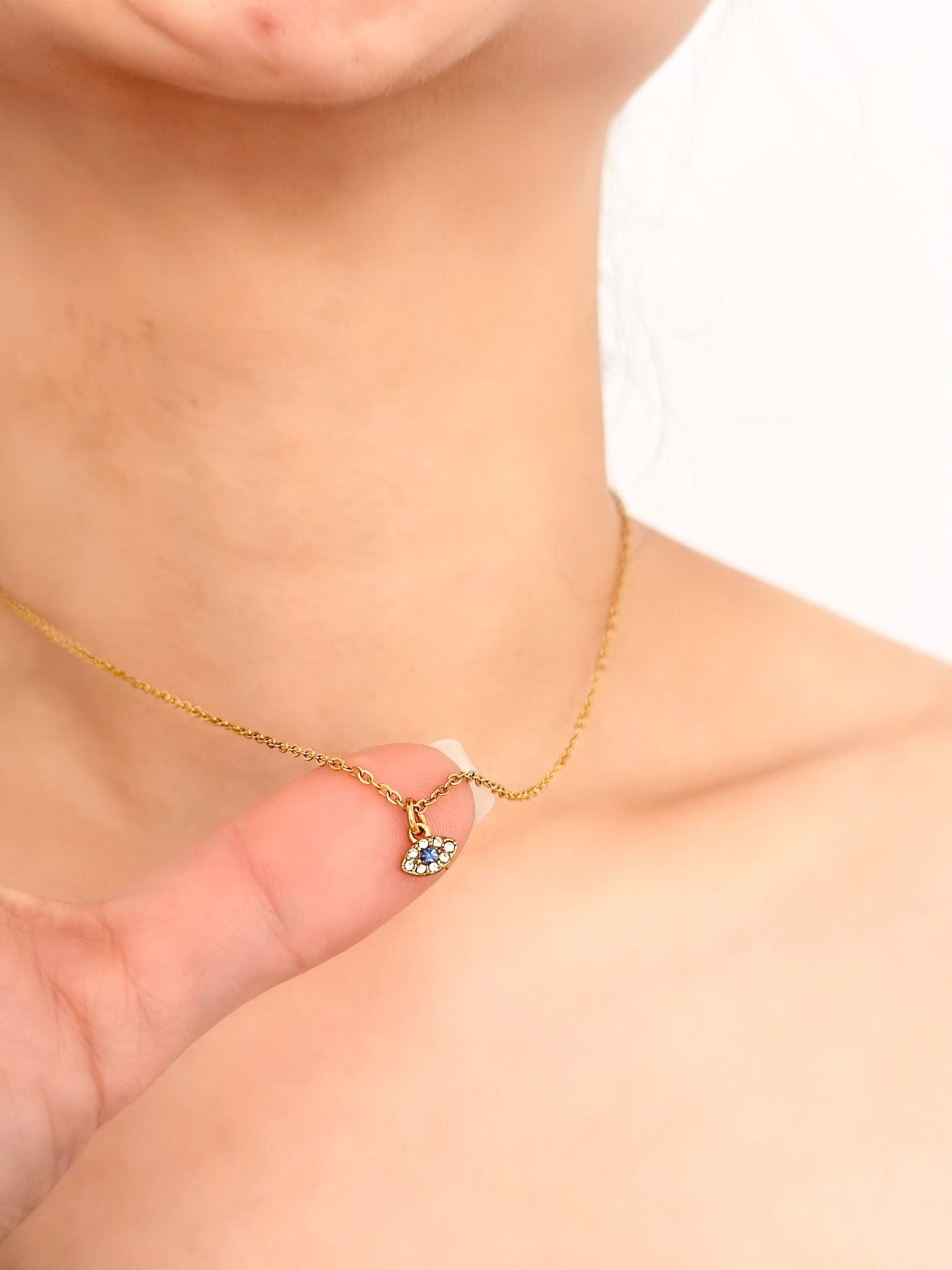 Devil Eye Necklace - Jas | Gold necklace - Jas | Perfect On You