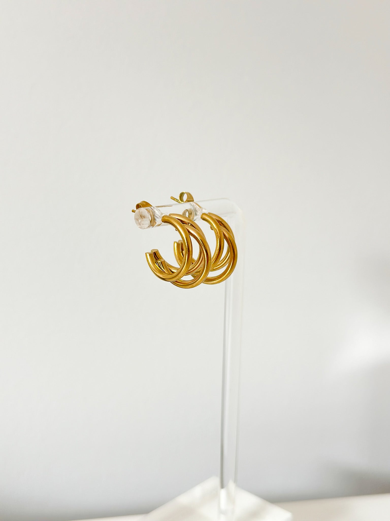 Double Hoop - Jas | Hoop Earrings - Jas | Perfect On You