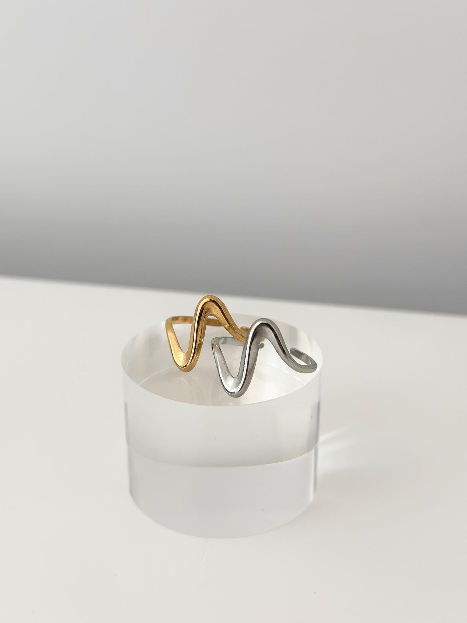 Drift Line Ring - Jas | Gold & silver ring - Jas | Perfect On You