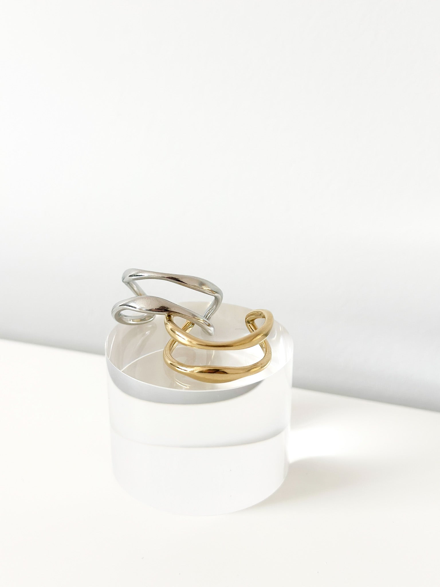 Dual Flow Ring - Jas | Gold & silver ring - Jas | Perfect On You