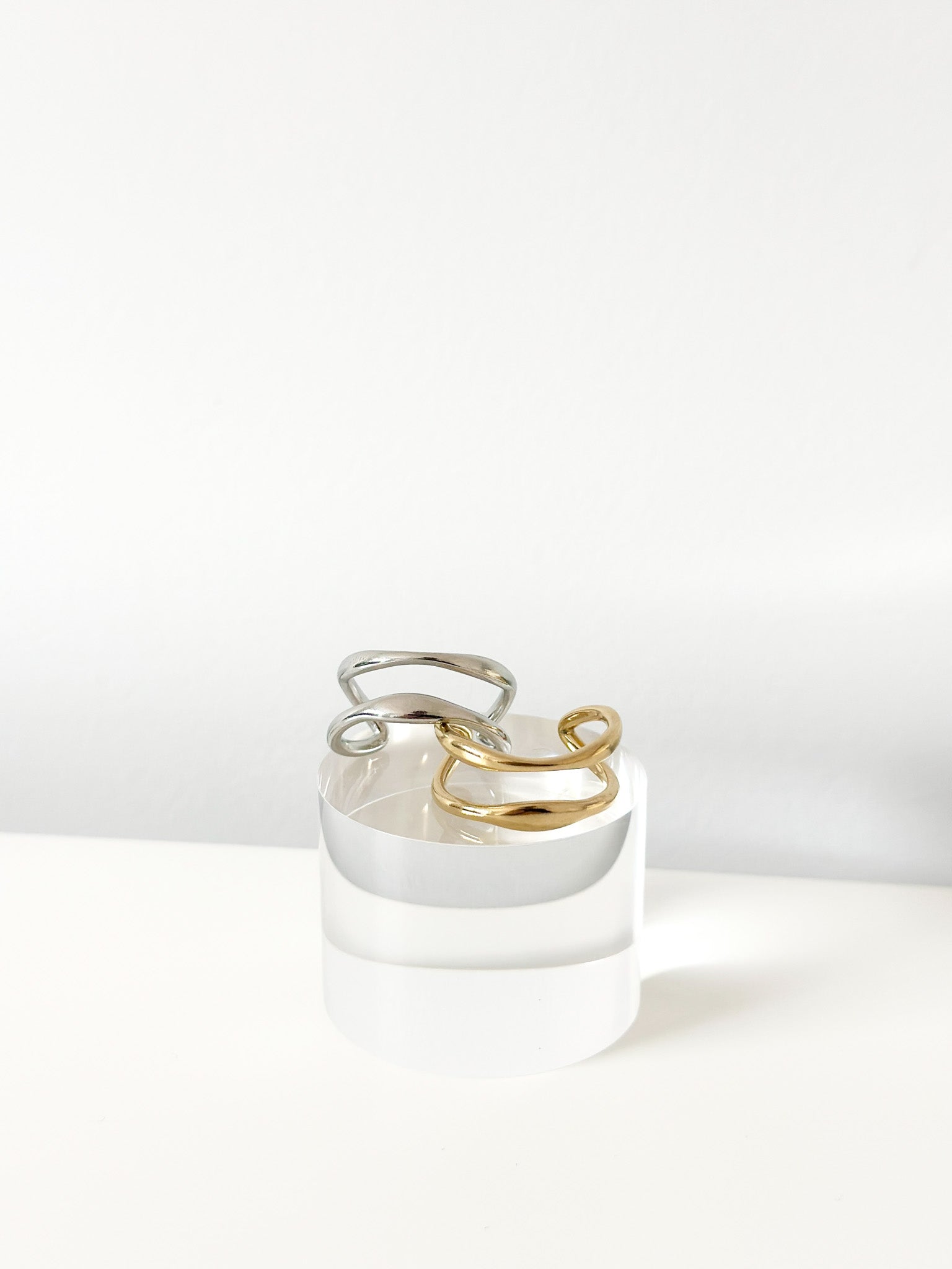 Dual Flow Ring - Jas | Gold & silver ring - Jas | Perfect On You