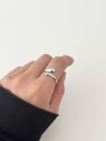 Echo Loop Ring - JAS | Silver ring - Jas | Perfect On You