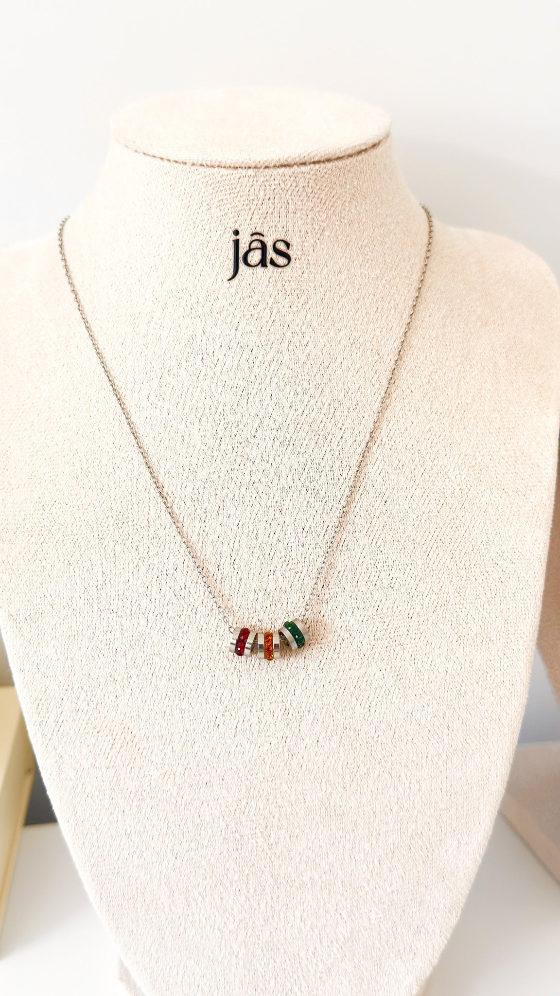 Eight Auras - JAS | Silver necklace - Jas | Perfect On You