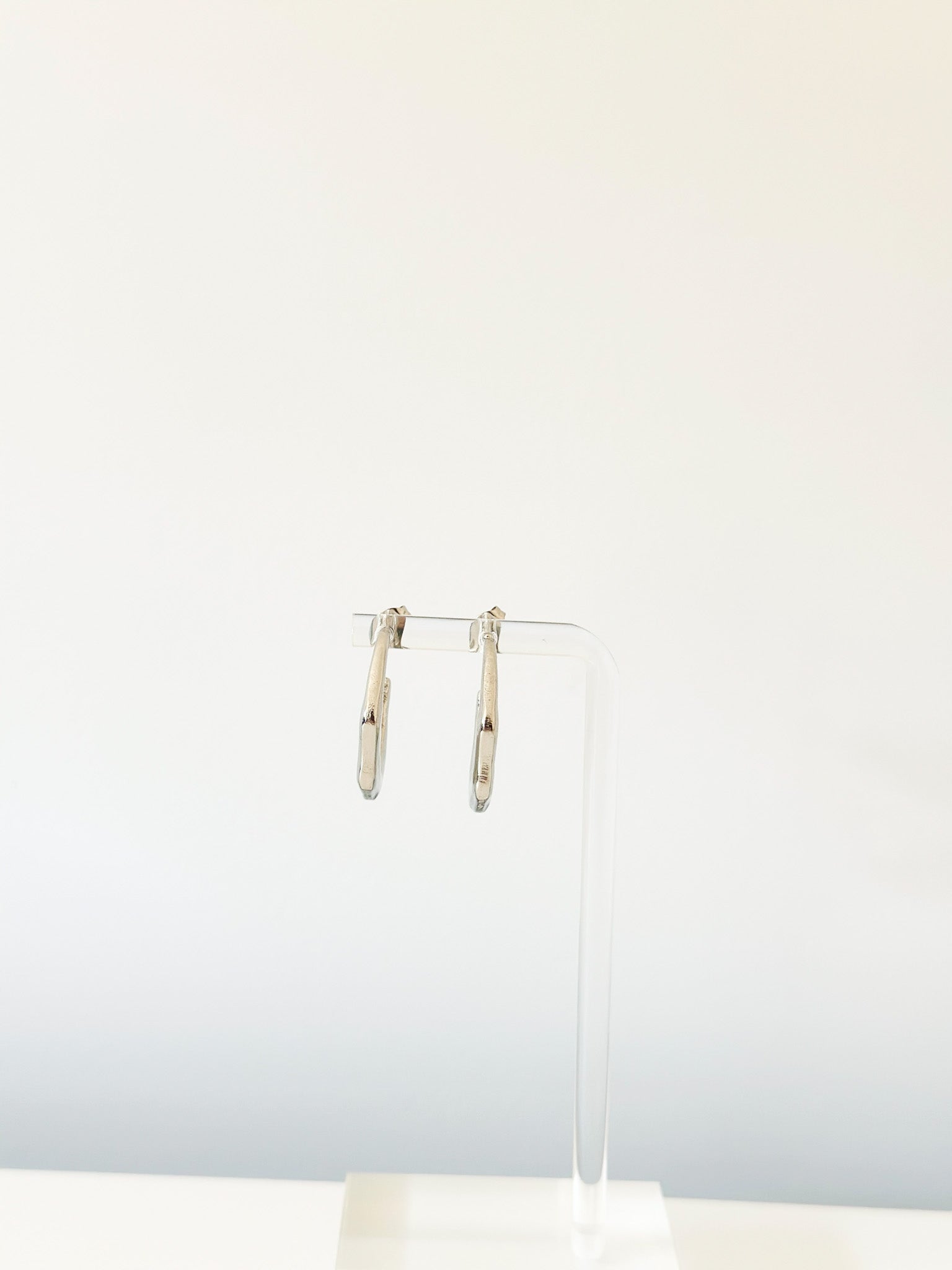 Elen Mini Huggies - Jas | Hoop Earrings - Jas | Perfect On You