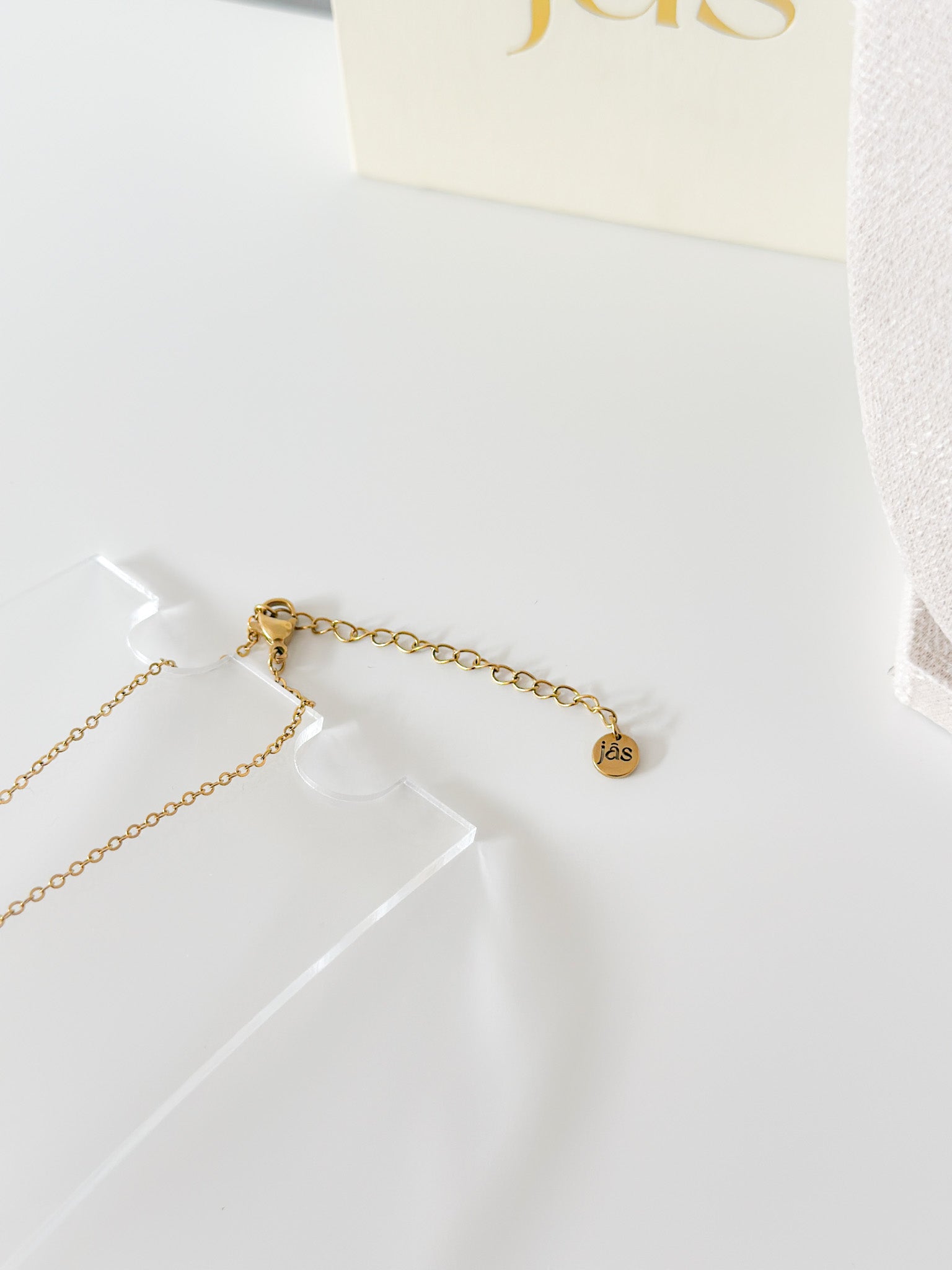 Eloise Necklace - Jas | Gold necklace - Jas | Perfect On You