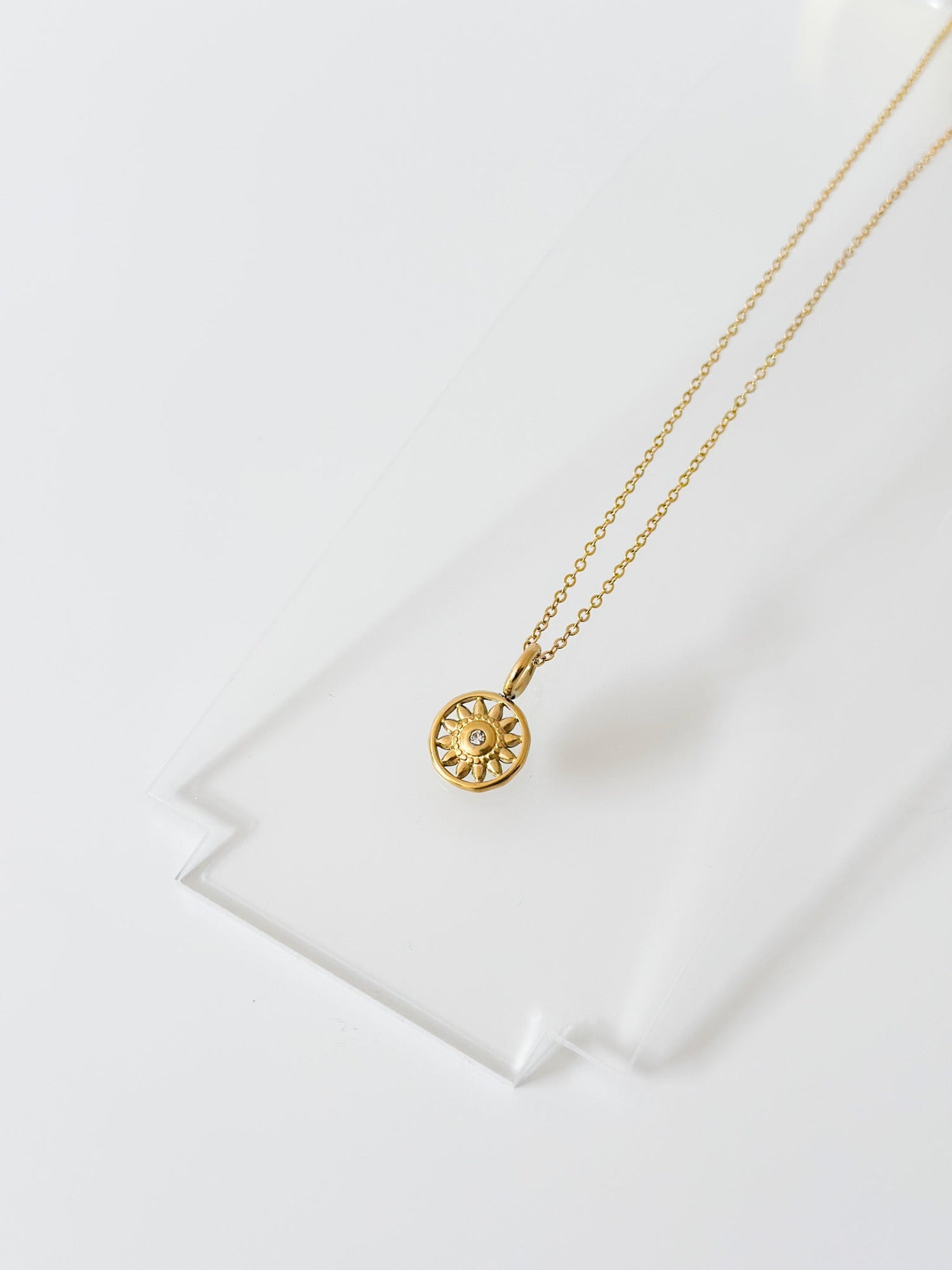 Eloise Necklace - Jas | Gold necklace - Jas | Perfect On You