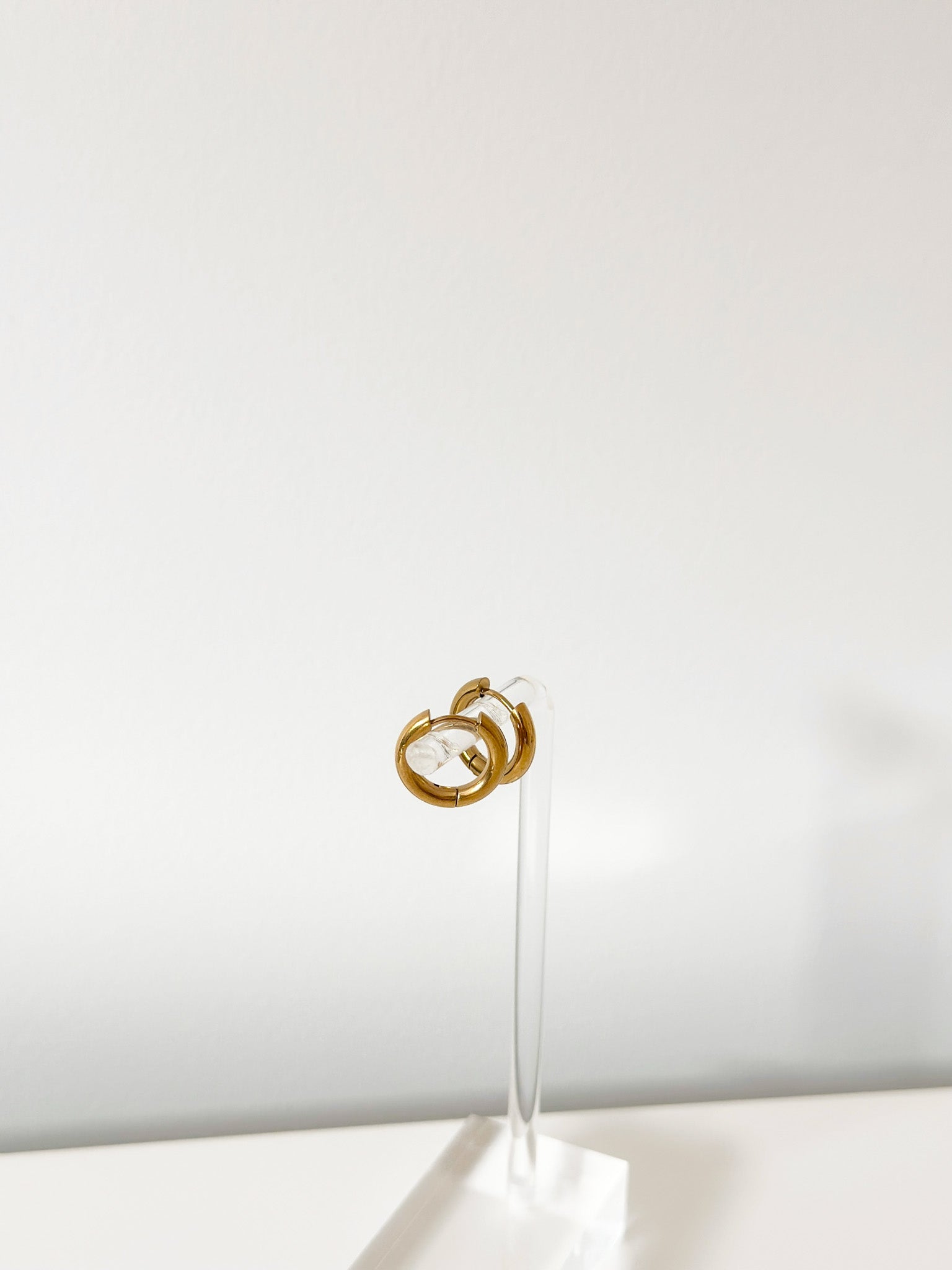 Ethereal Loop Hoops - Jas | Gold Earring - Jas | Perfect On You
