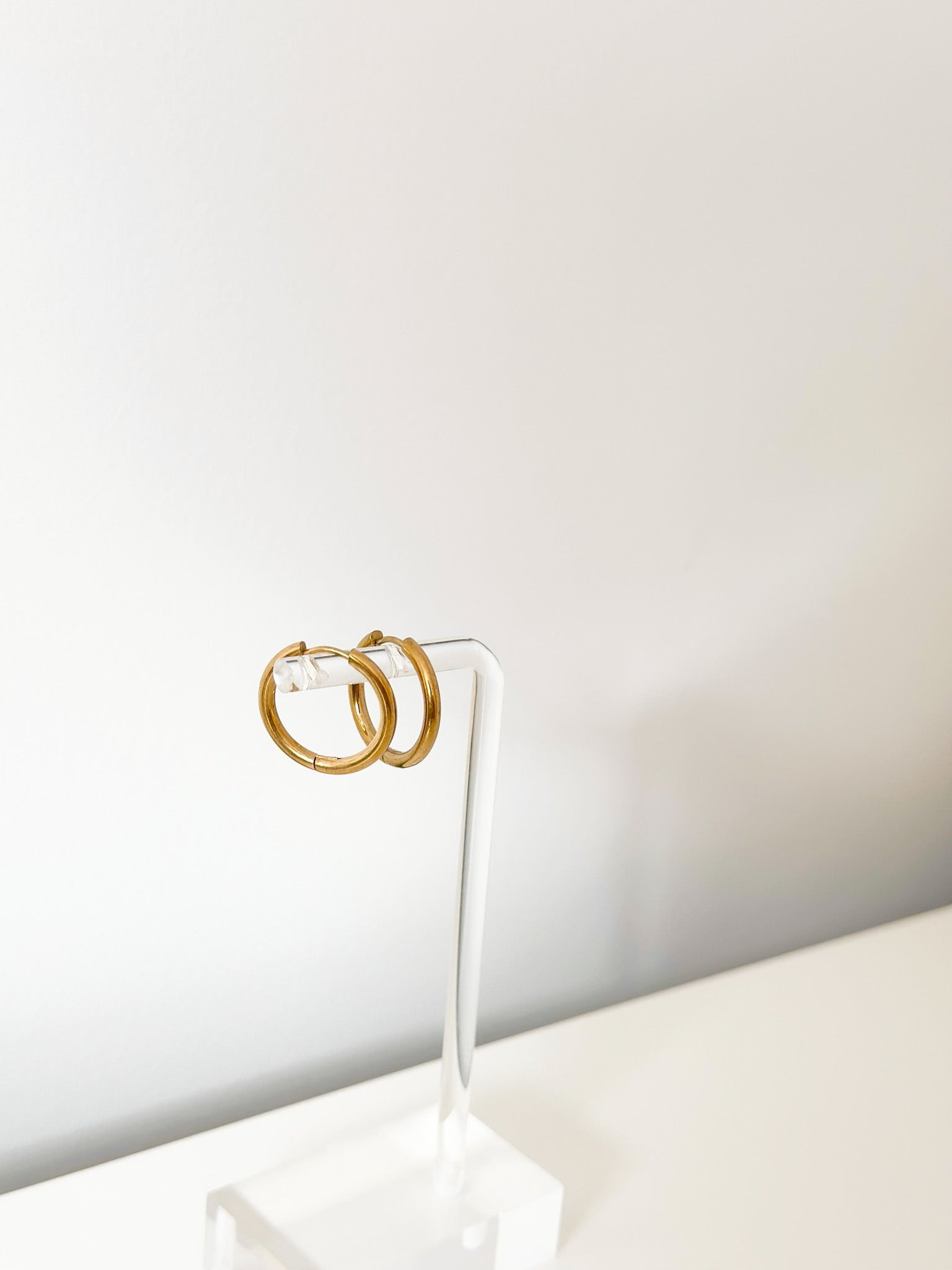 Ethereal Loop Hoops - Jas | Gold Earring - Jas | Perfect On You