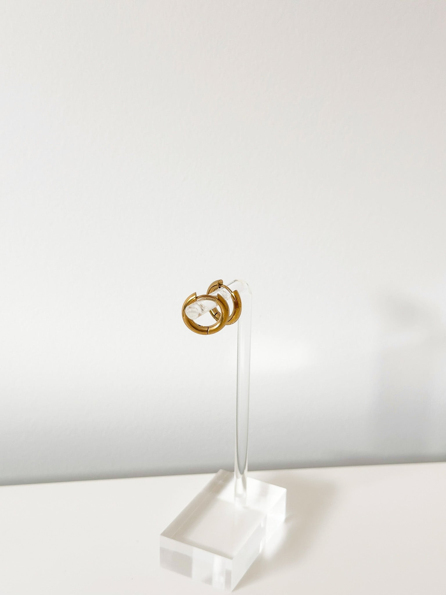 Ethereal Loop Hoops - Jas | Gold Earring - Jas | Perfect On You
