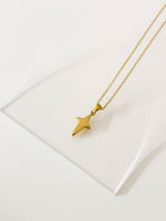 Fenny Star Necklace - Jas | Gold necklace - Jas | Perfect On You