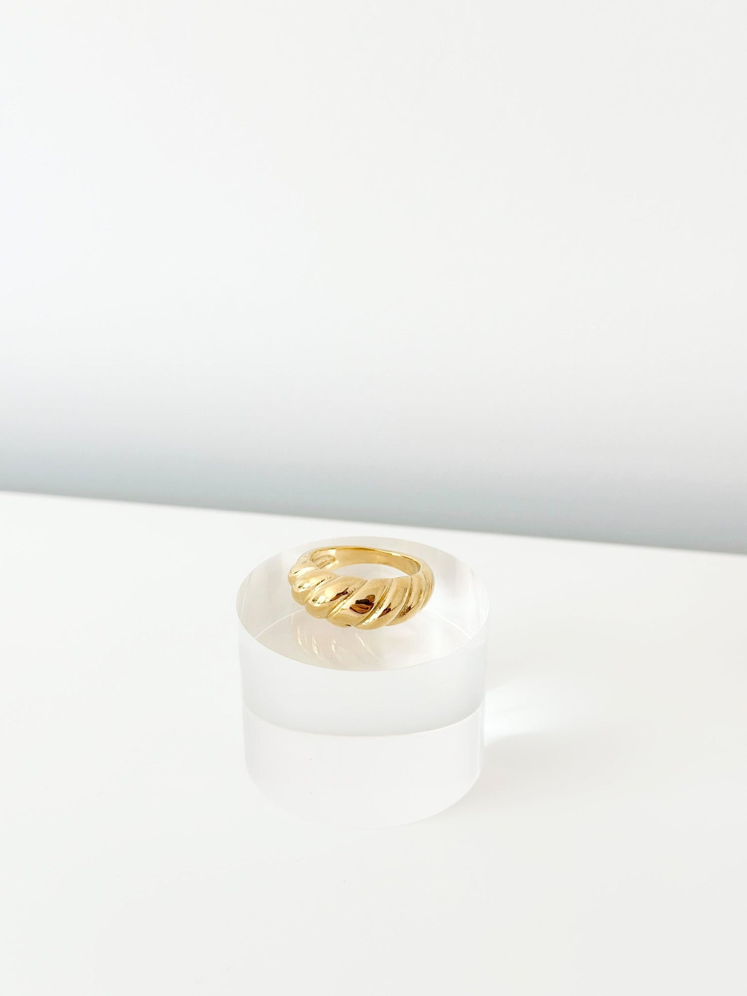 France Croissant Ring - Jas | Gold & silver ring - Jas | Perfect On You